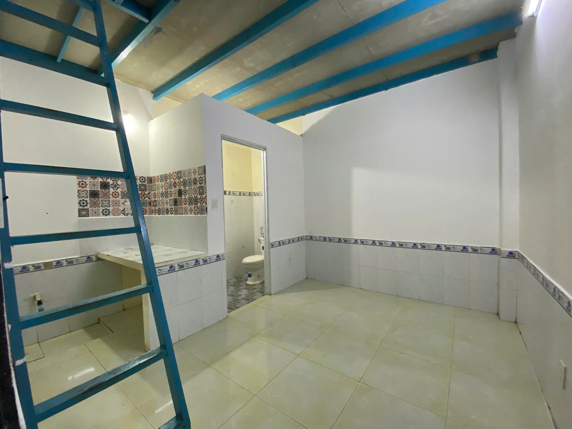 232 CHIẾN LƯỢC