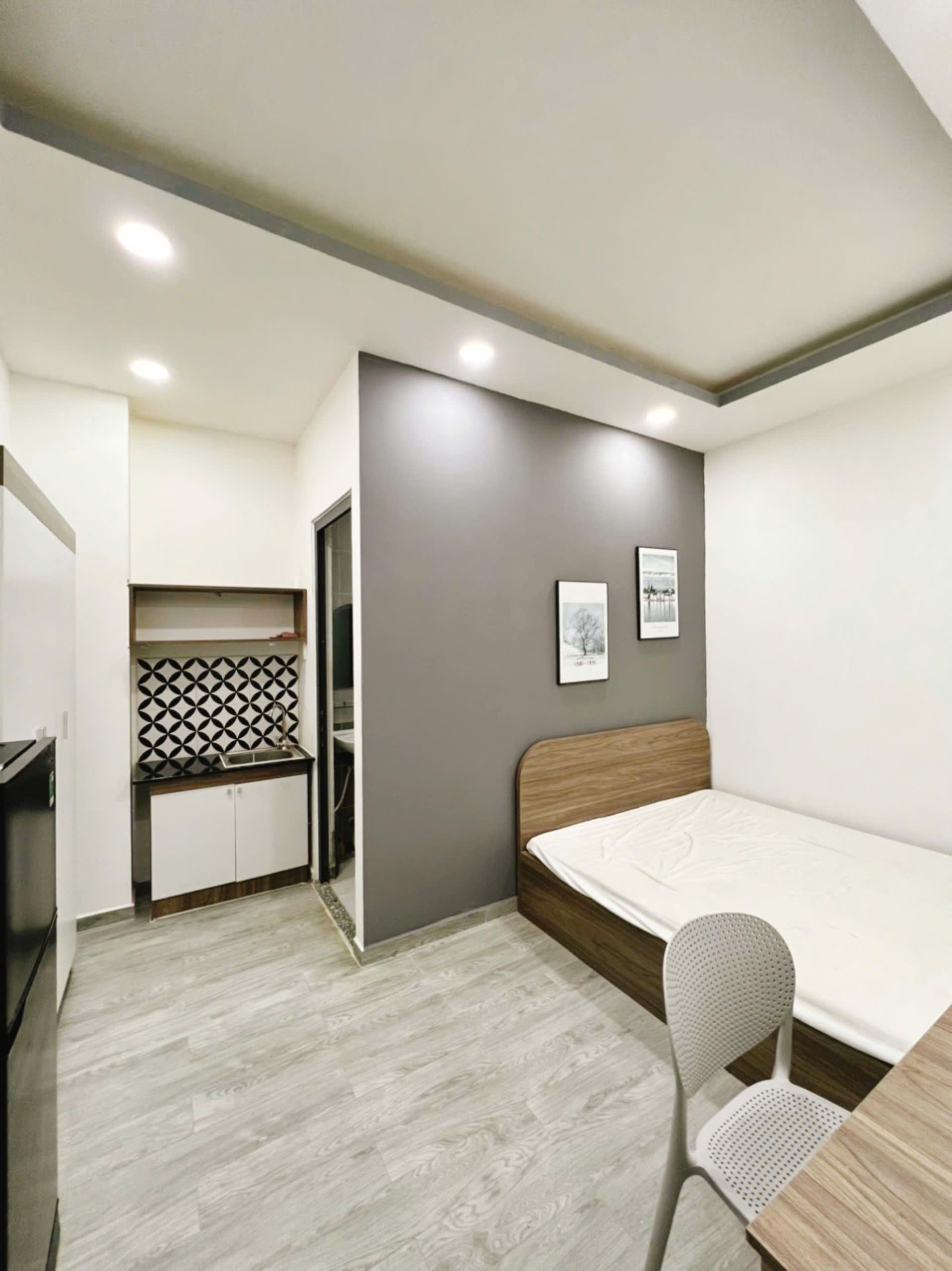 521/105F CÁCH MẠNG THÁNG 8