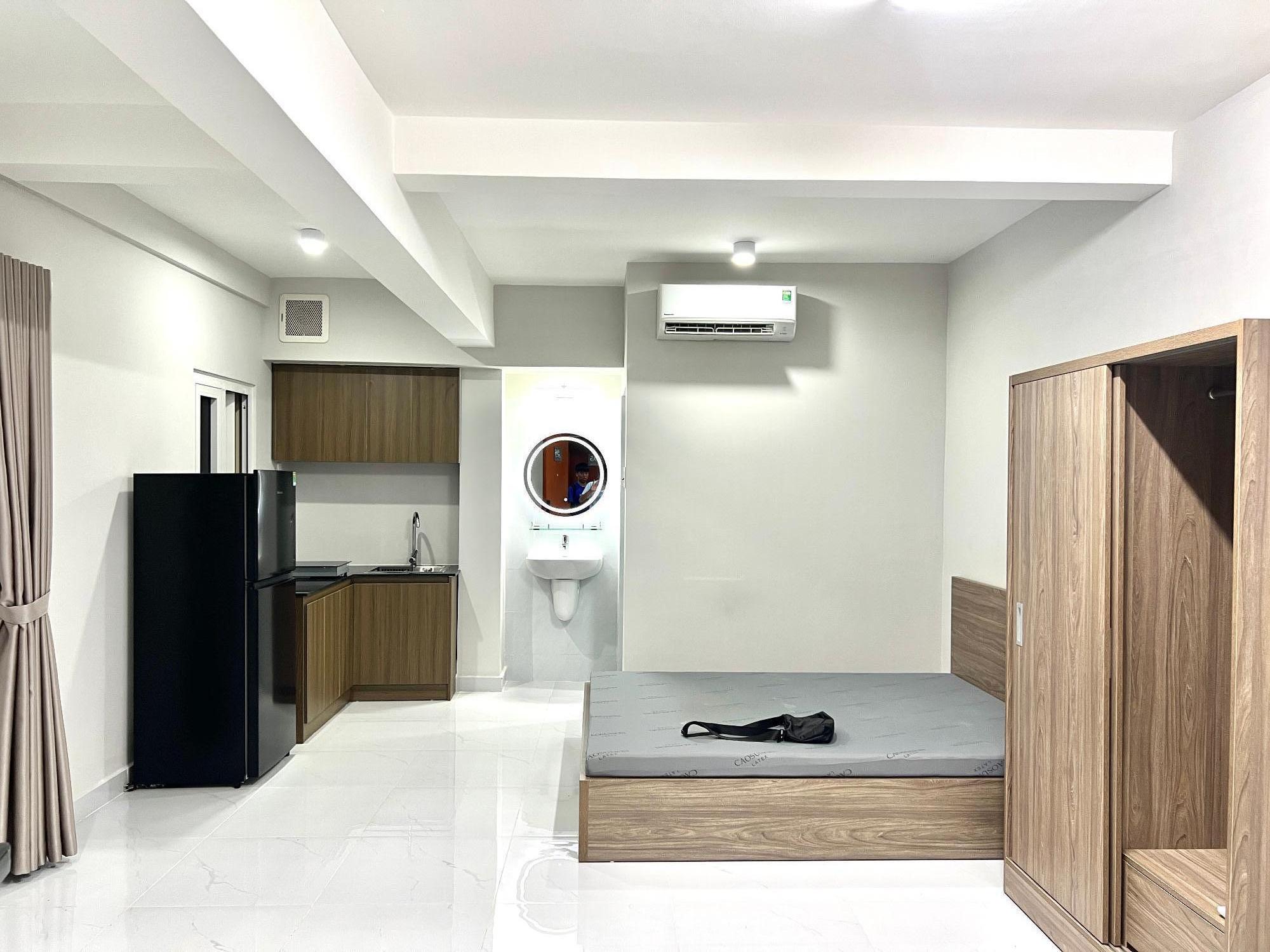 929 PHẠM THẾ HIỂN