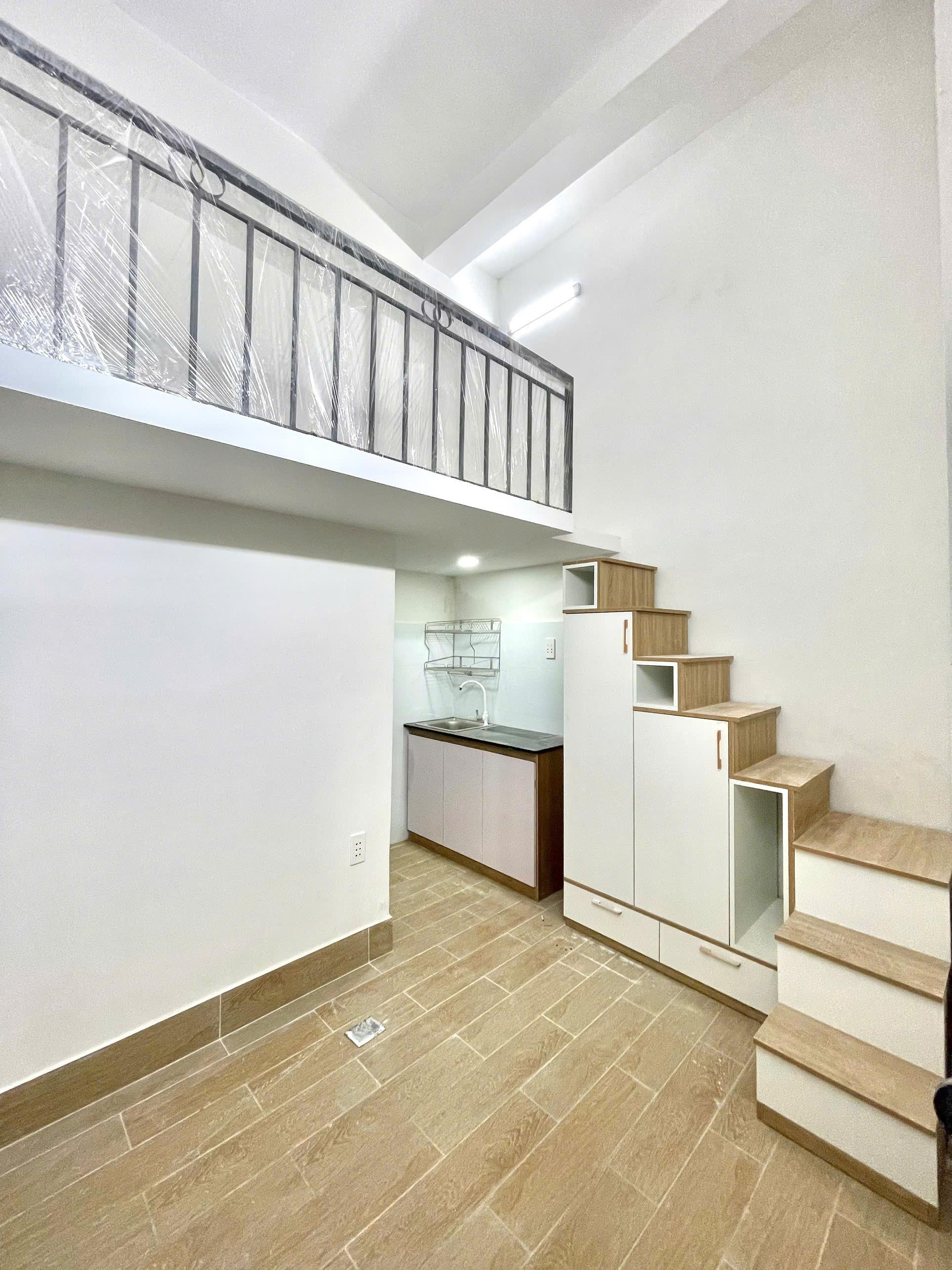 14/13/18 THÂN NHÂN TRUNG