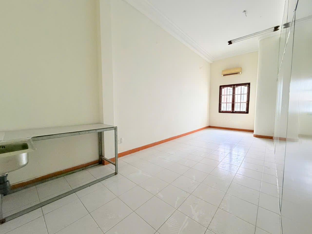 331 TÂN SƠN NHÌ