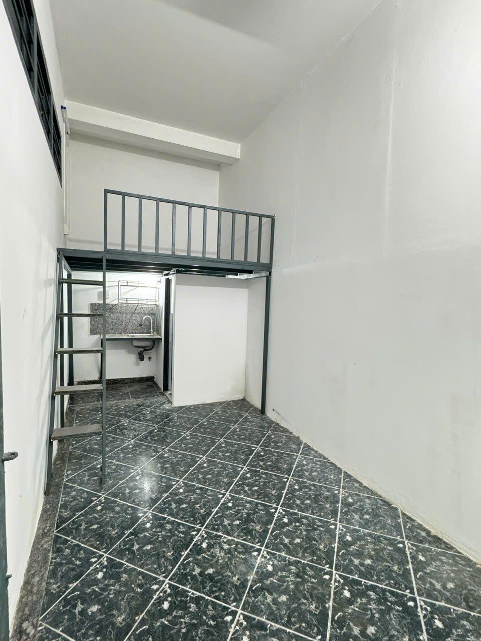 114/6 TRƯỜNG CHINH