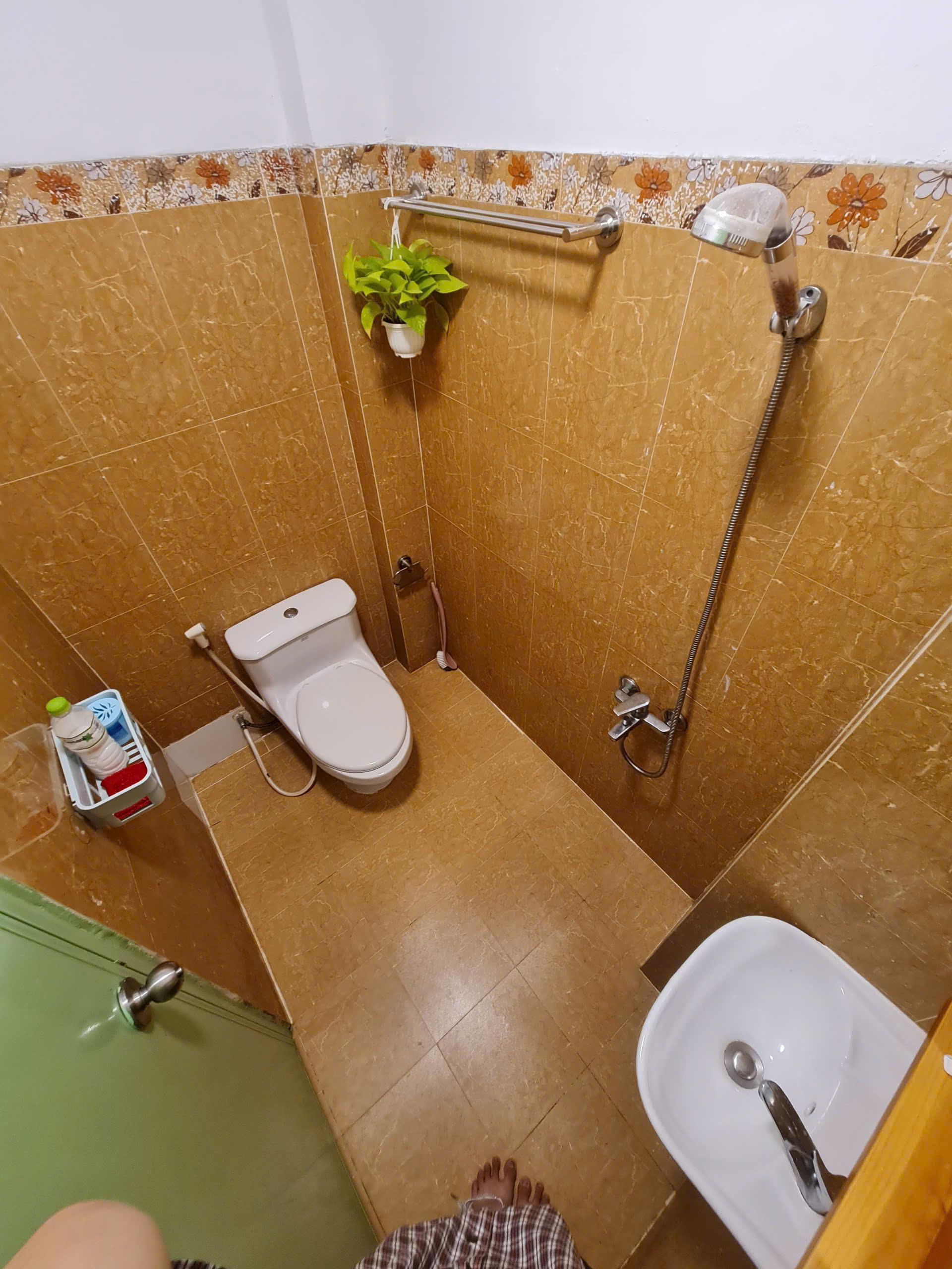 115/52 LÊ VĂN SỸ