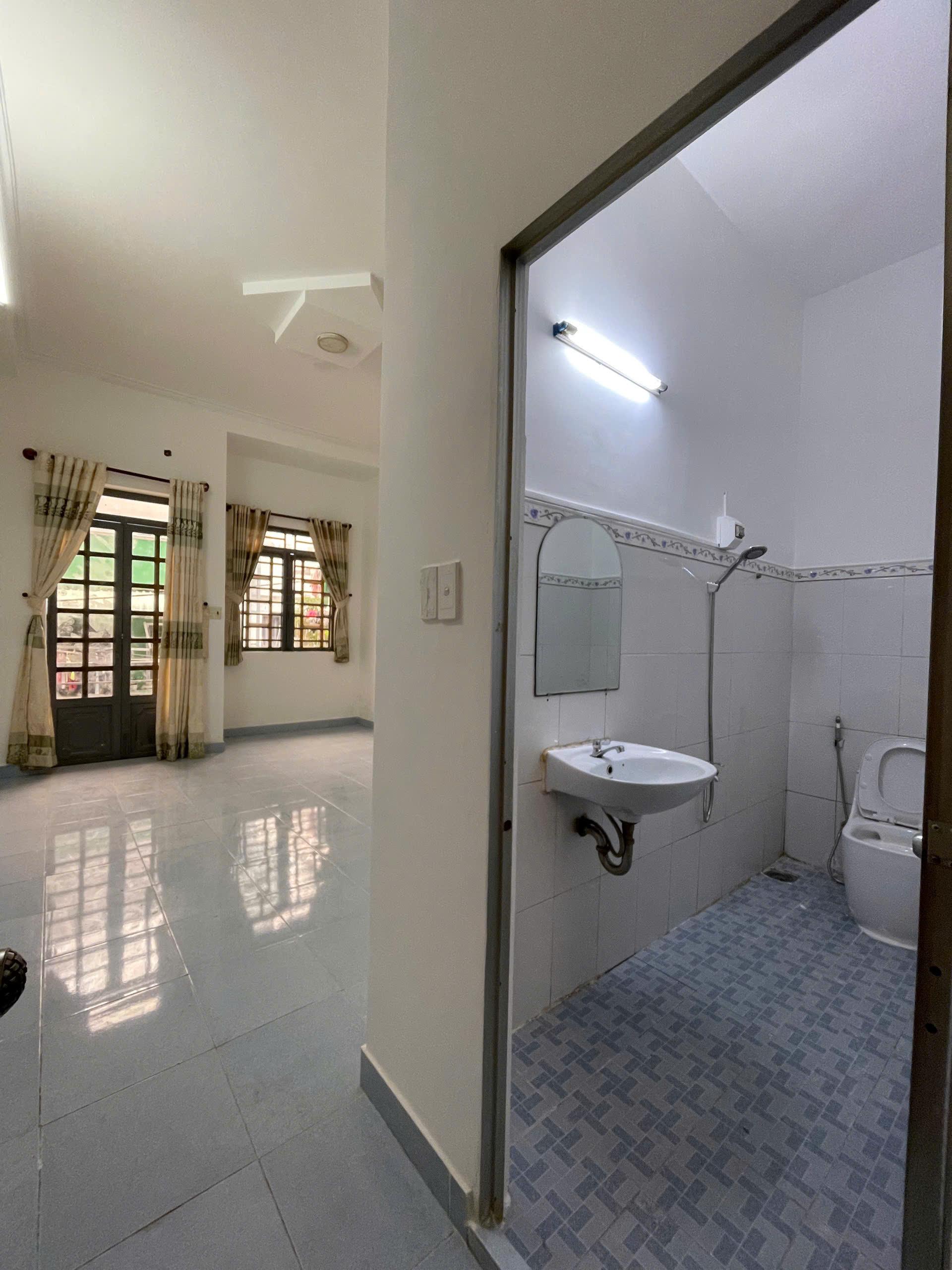 778/10/8A HUỲNH TẤN PHÁT