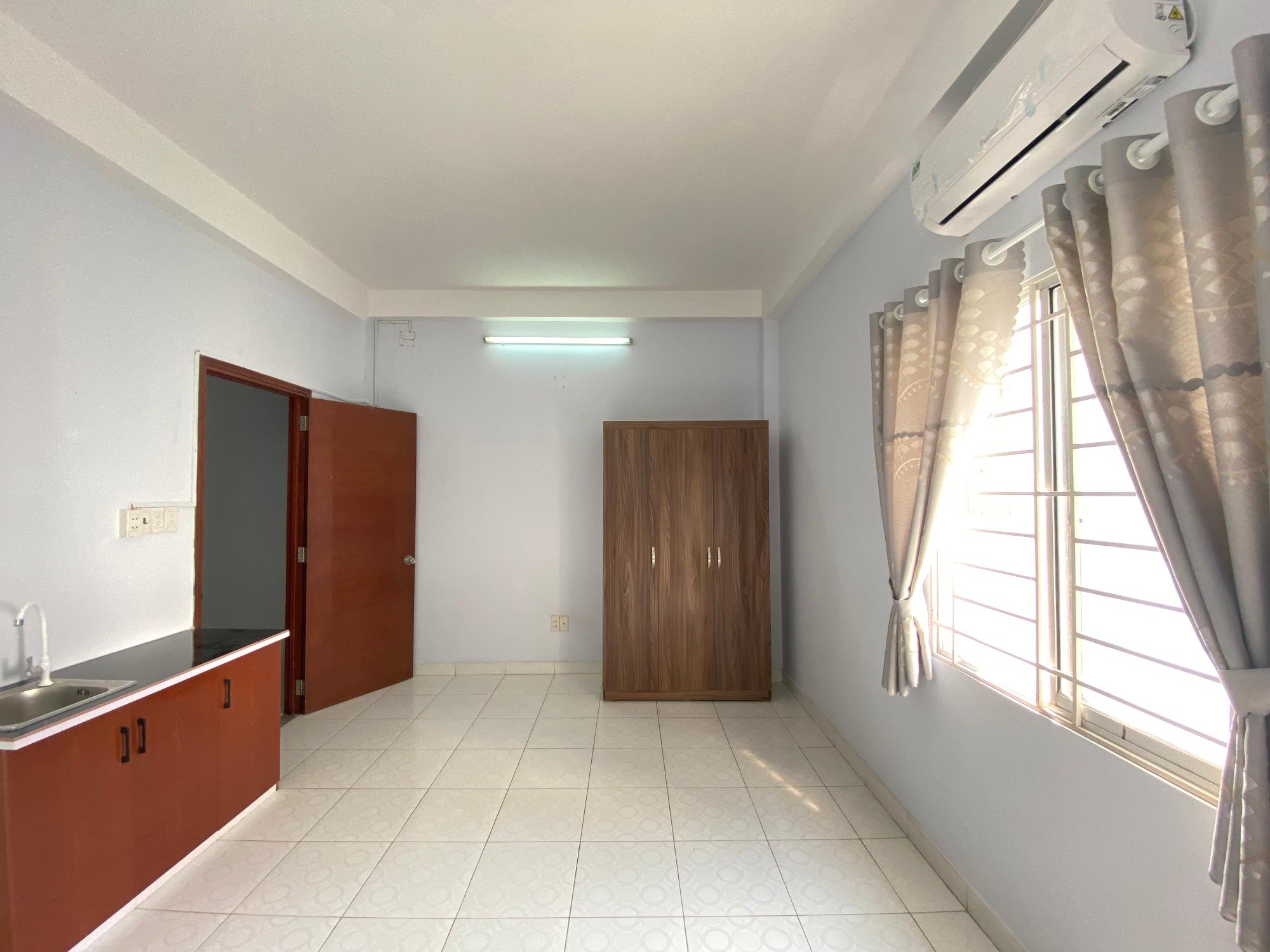 3098 PHẠM THẾ HIỂN