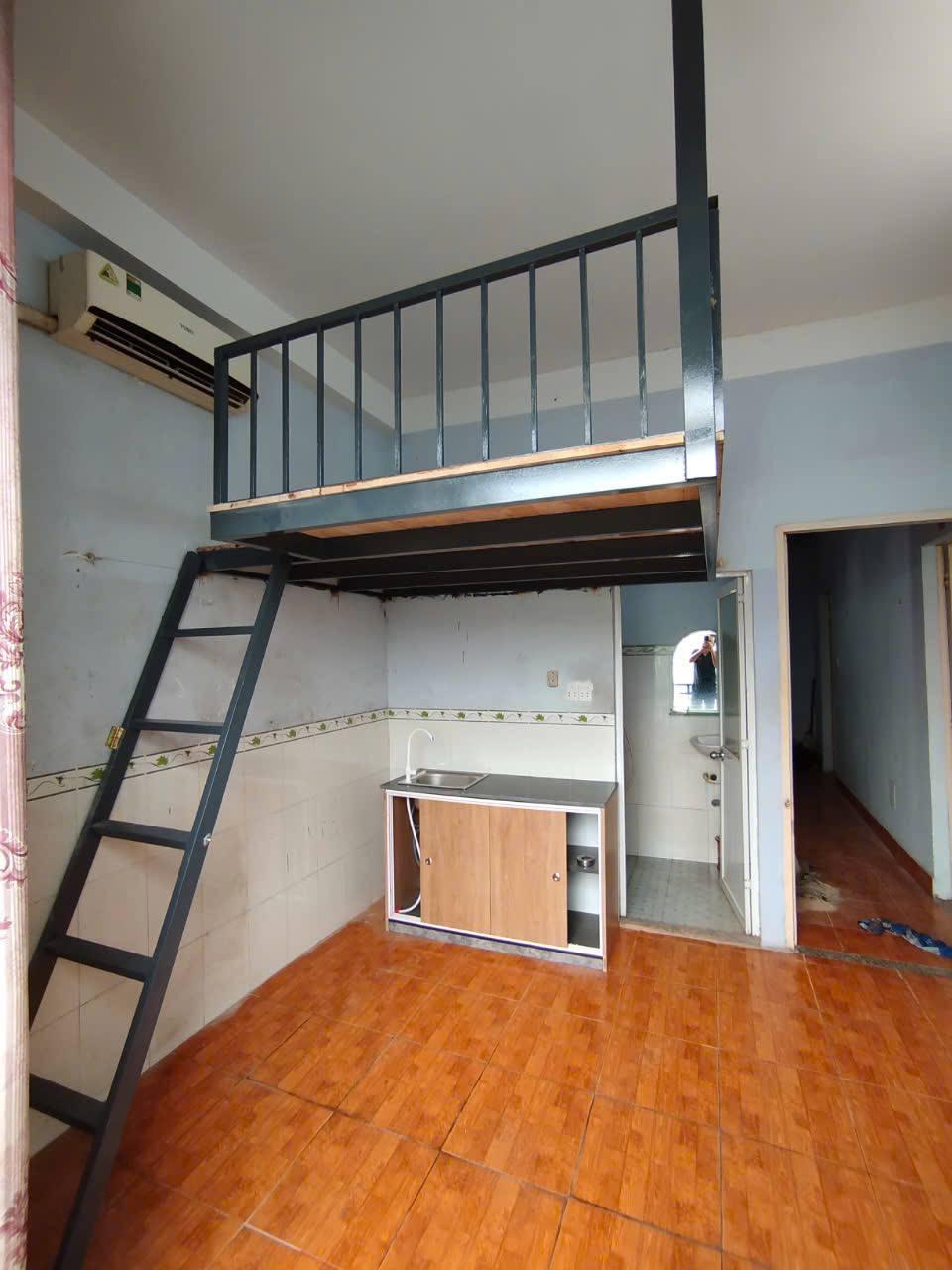 49/16 PHẠM VĂN SÁNG