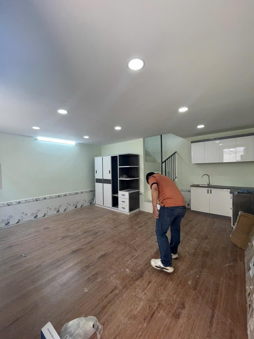 1092/36 HUỲNH TẤN PHÁT