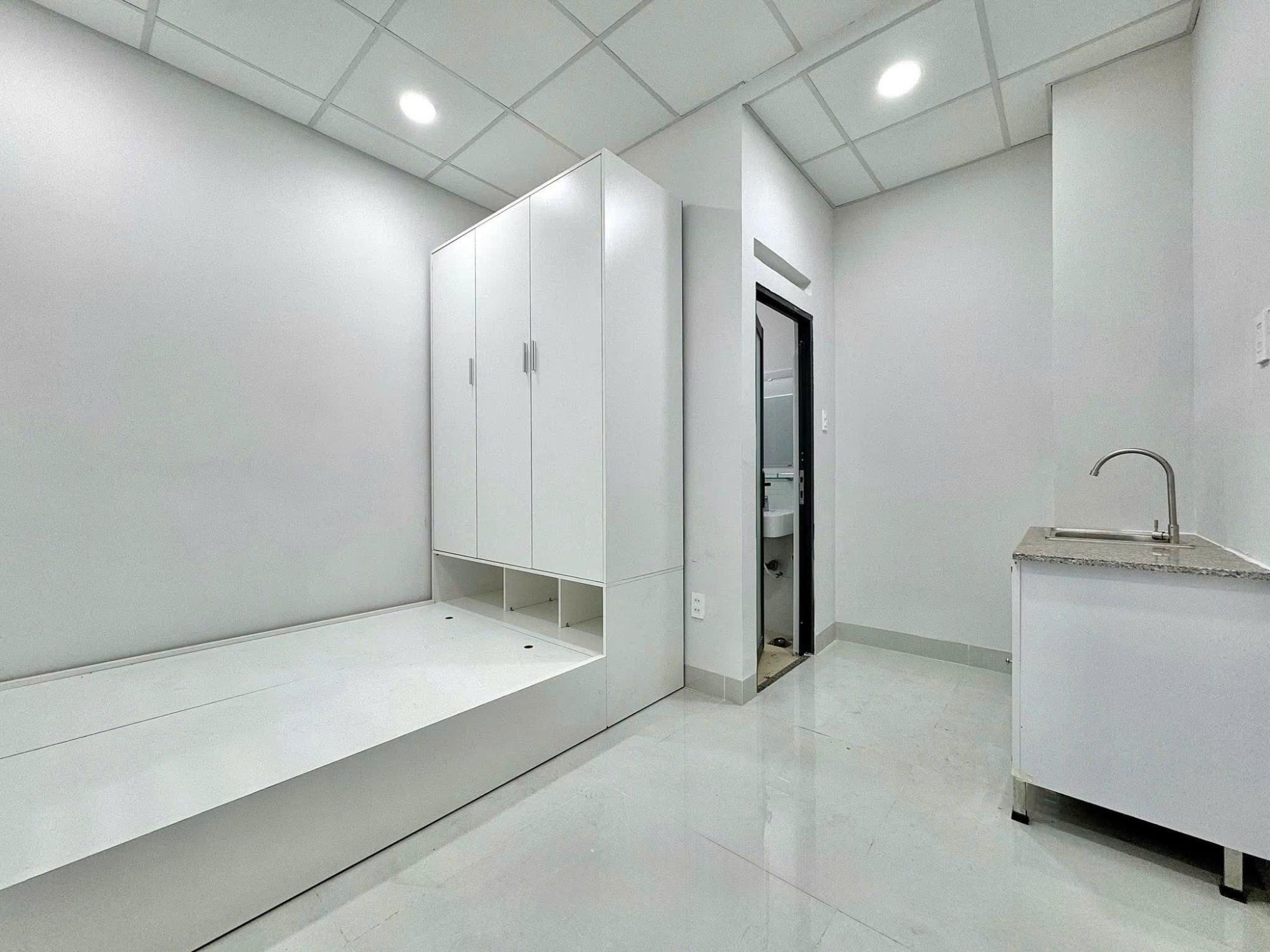 20/20 BỜ BAO TÂN THẮNG