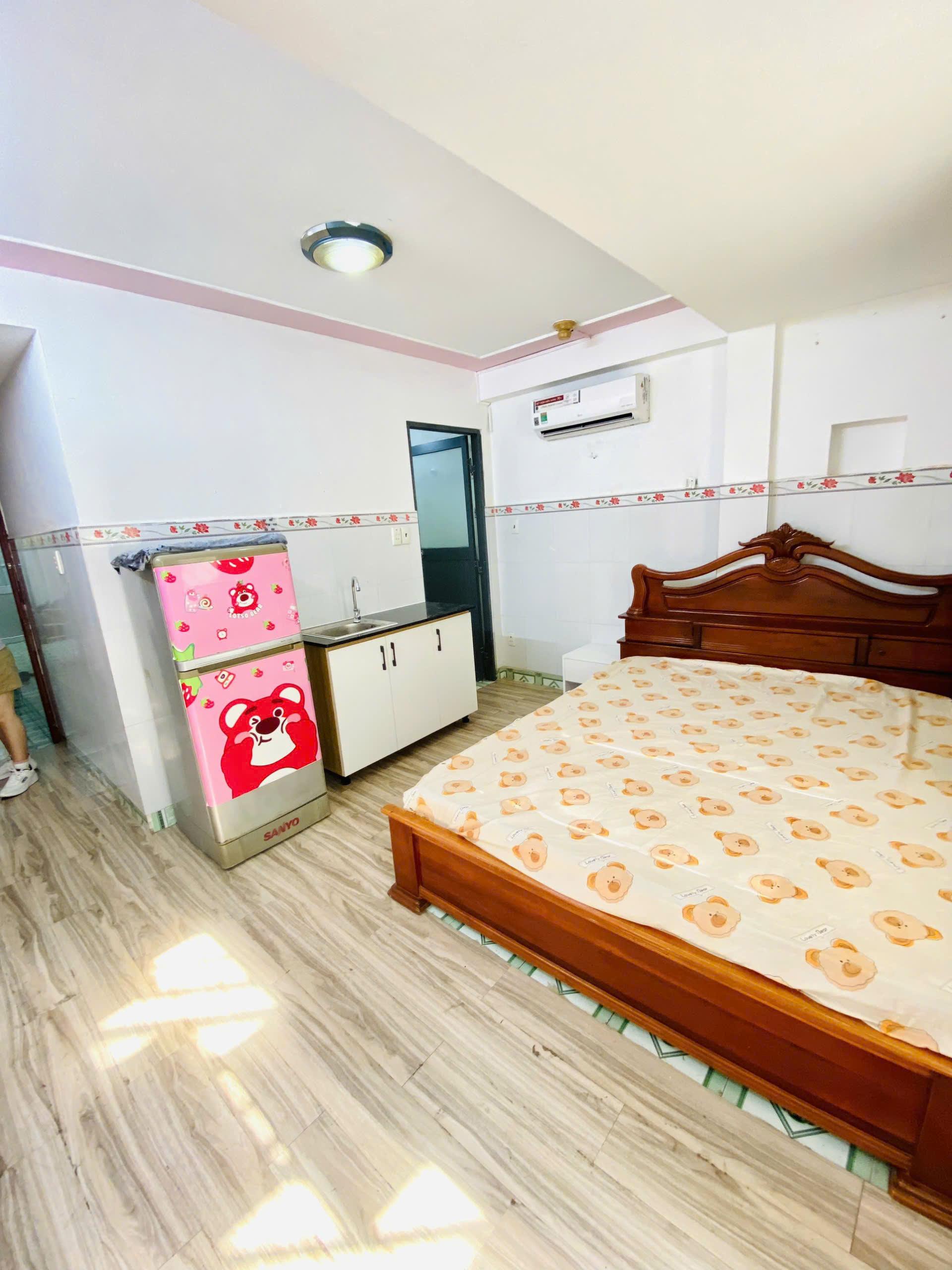 173/45/92 KHUÔNG VIỆT