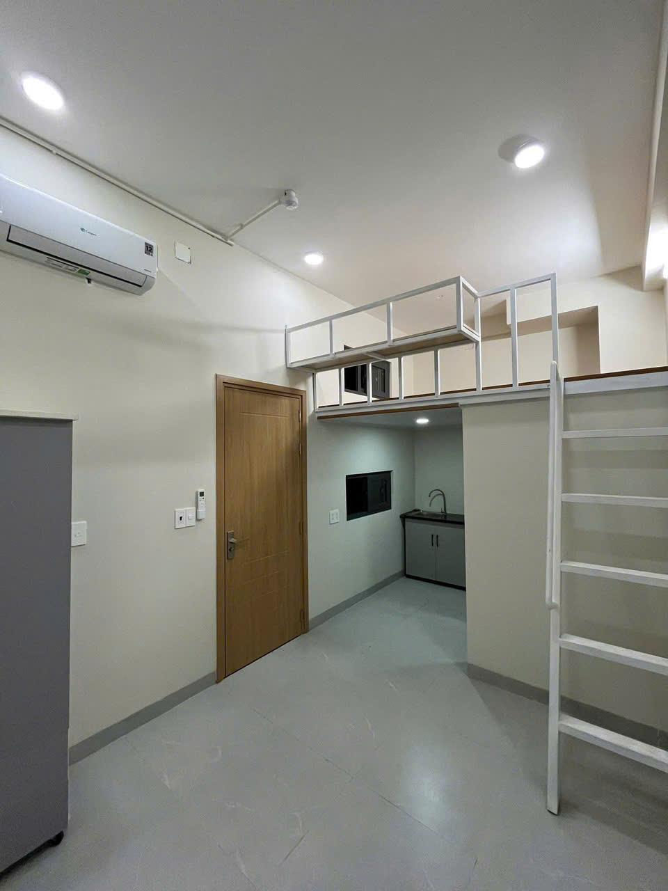 2/2B LÊ VĂN THỊNH