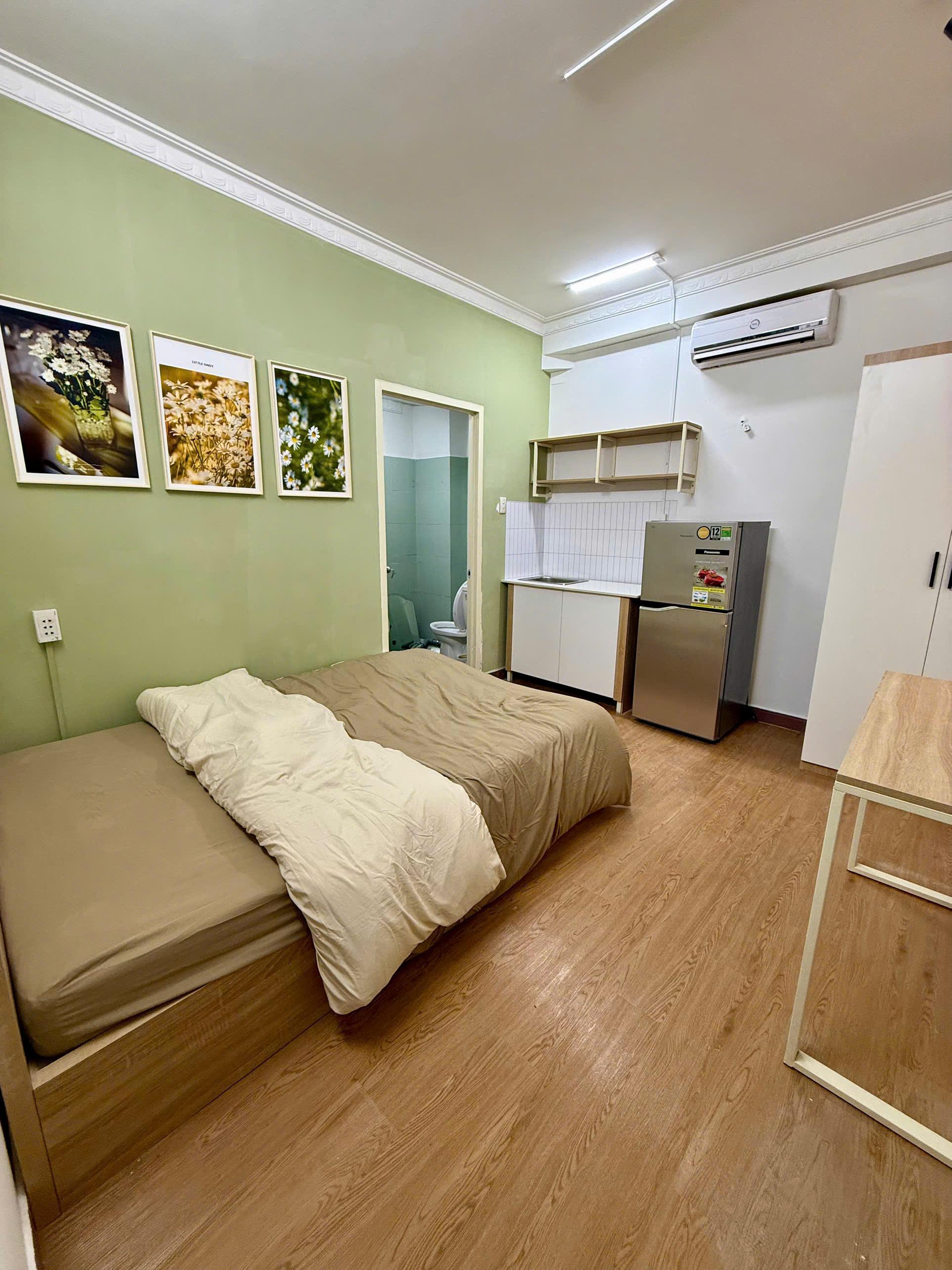 135/1/82 NGUYỄN HỮU CẢNH