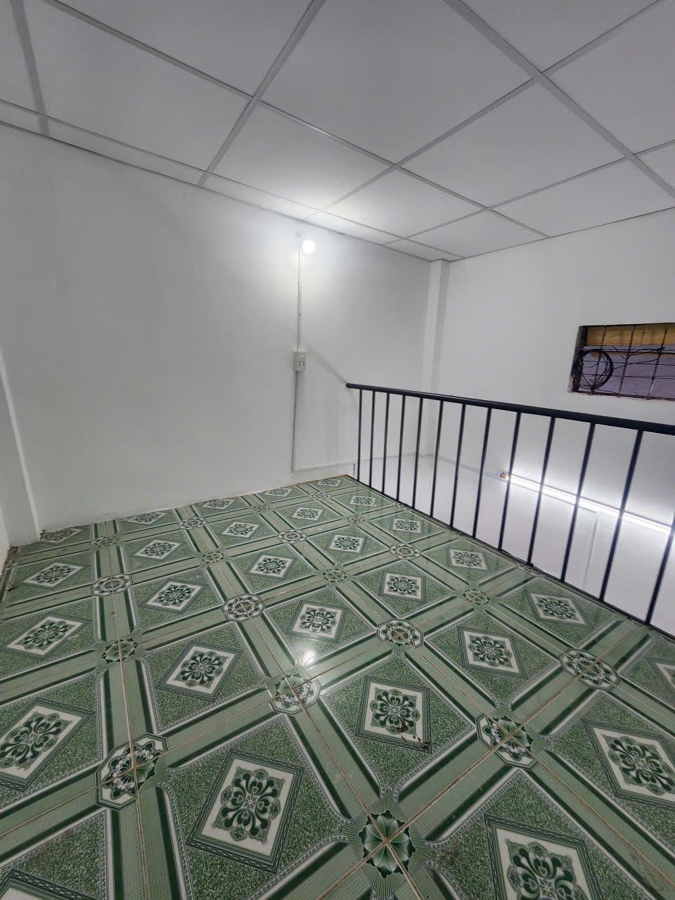 39/1 HOÀNG BẬT ĐẠT