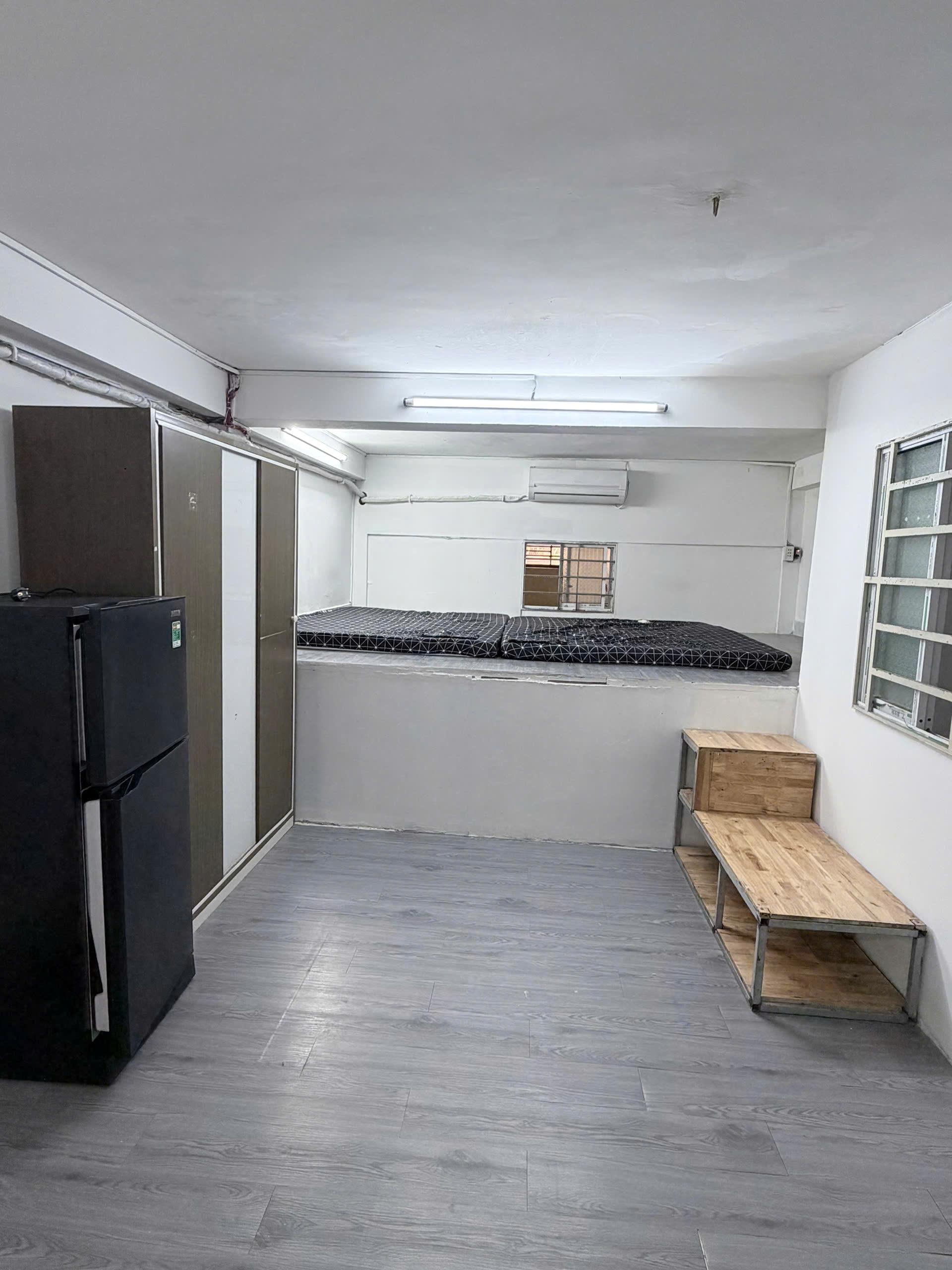 652/55/12 CỘNG HÒA