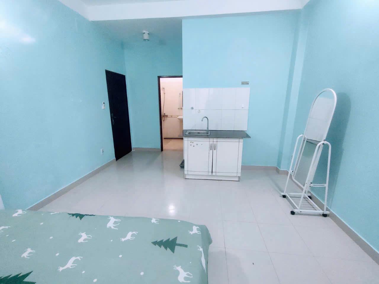 472/48 CÁCH MẠNG THÁNG TÁM