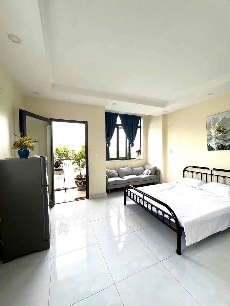 1344 LÊ VĂN LƯƠNG