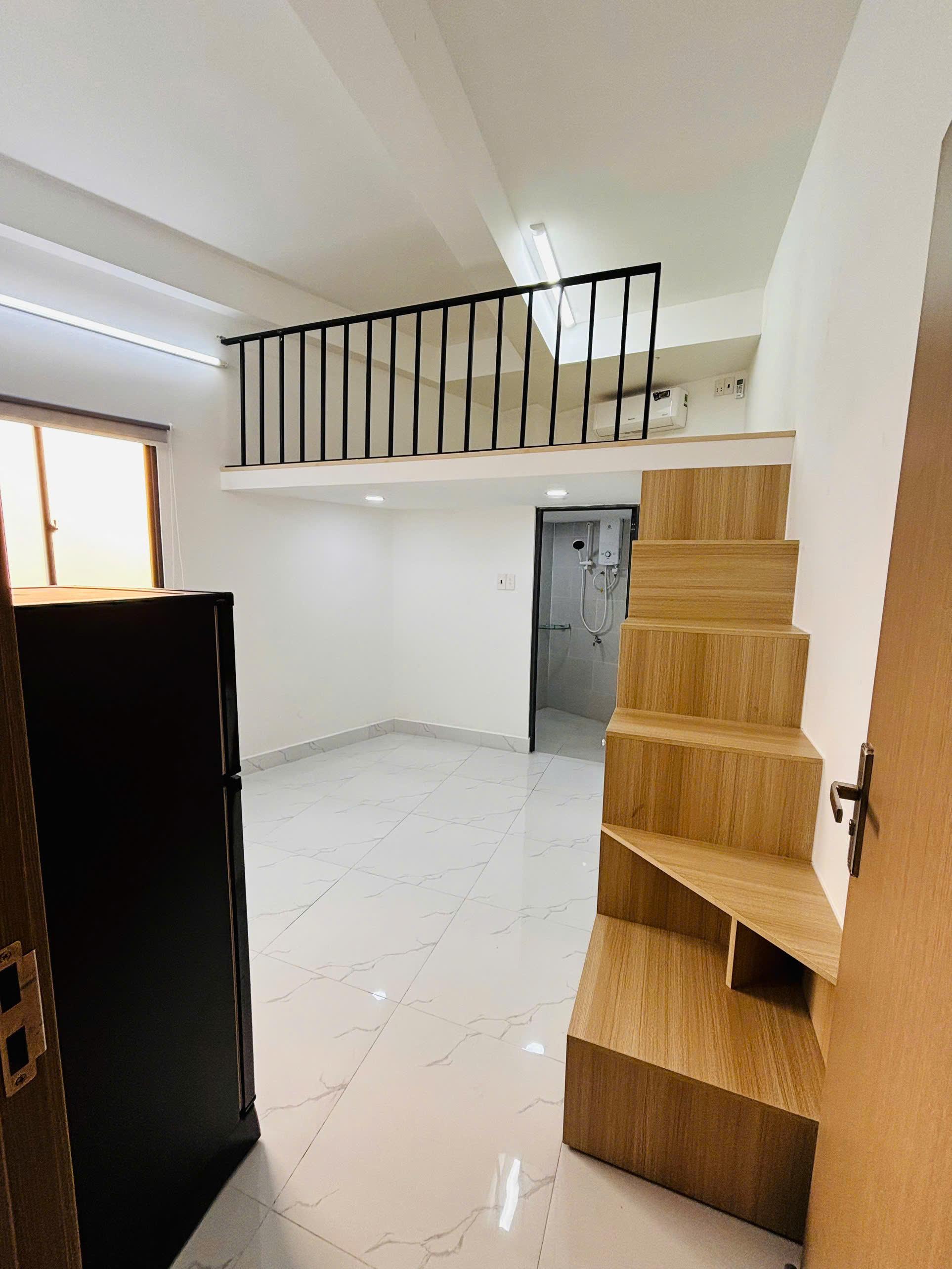 96/26A LÊ VĂN CHÍ