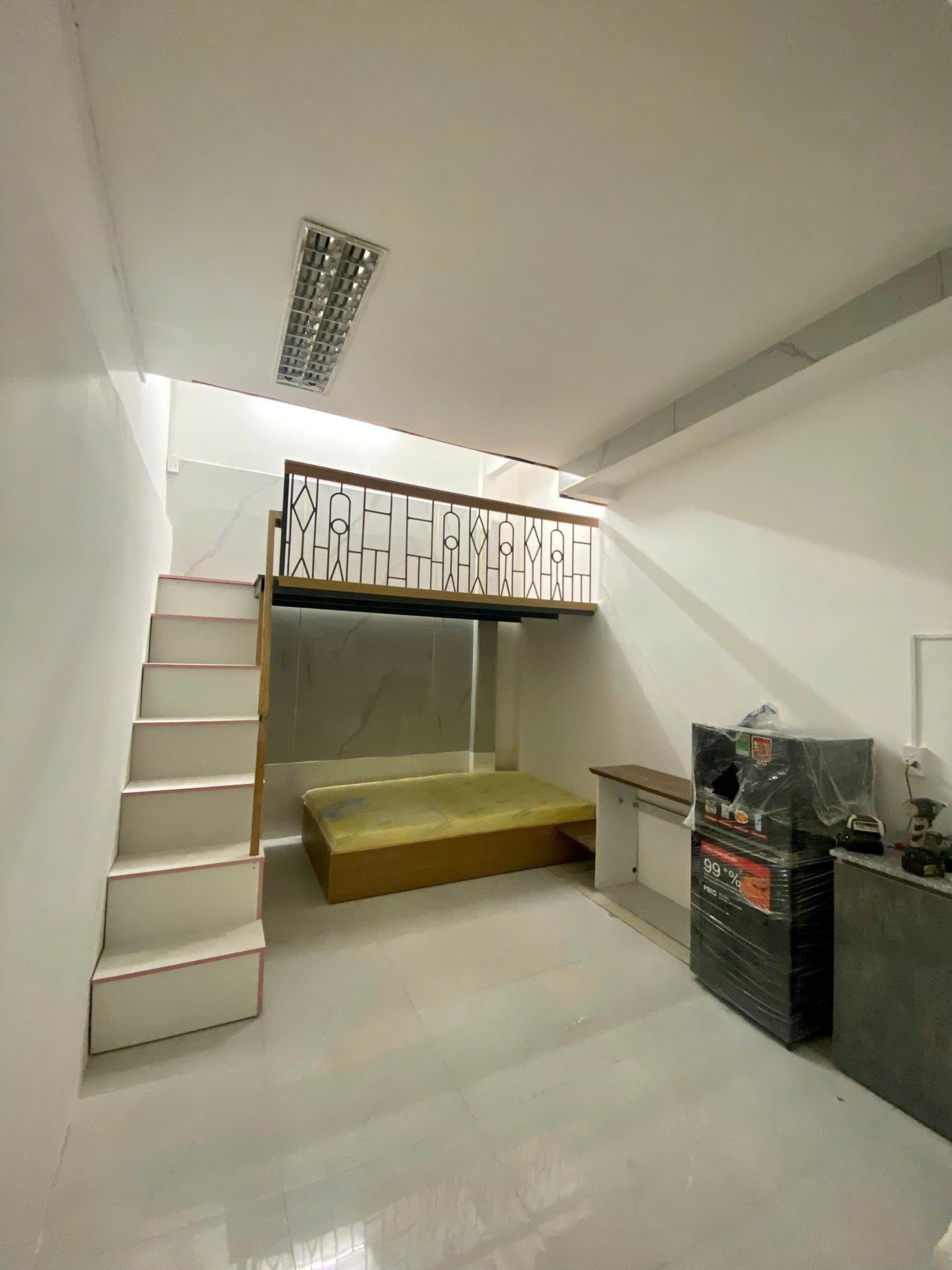 183B LÊ VĂN LƯƠNG