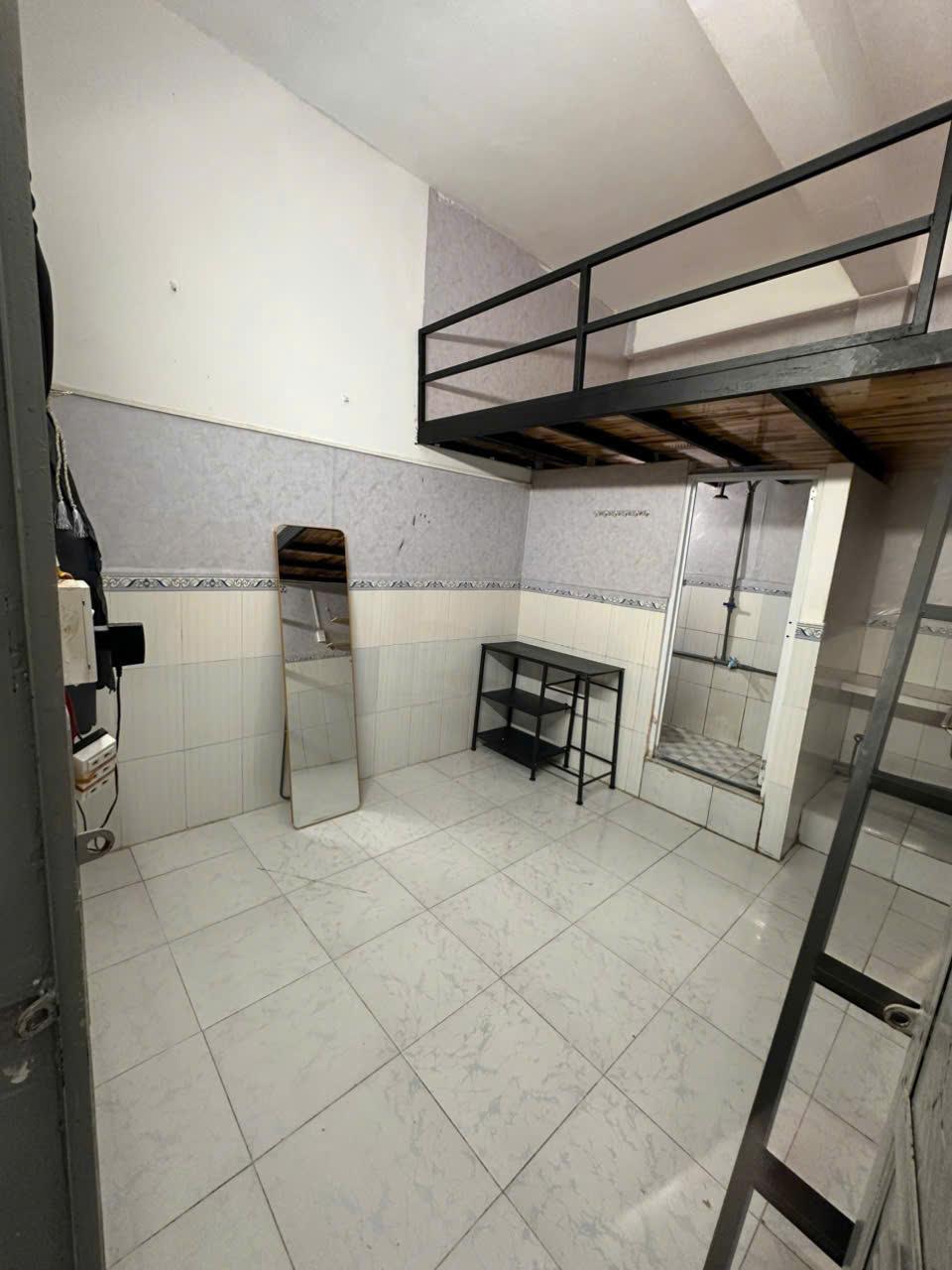 237/8 ĐỖ NGỌC THẠNH