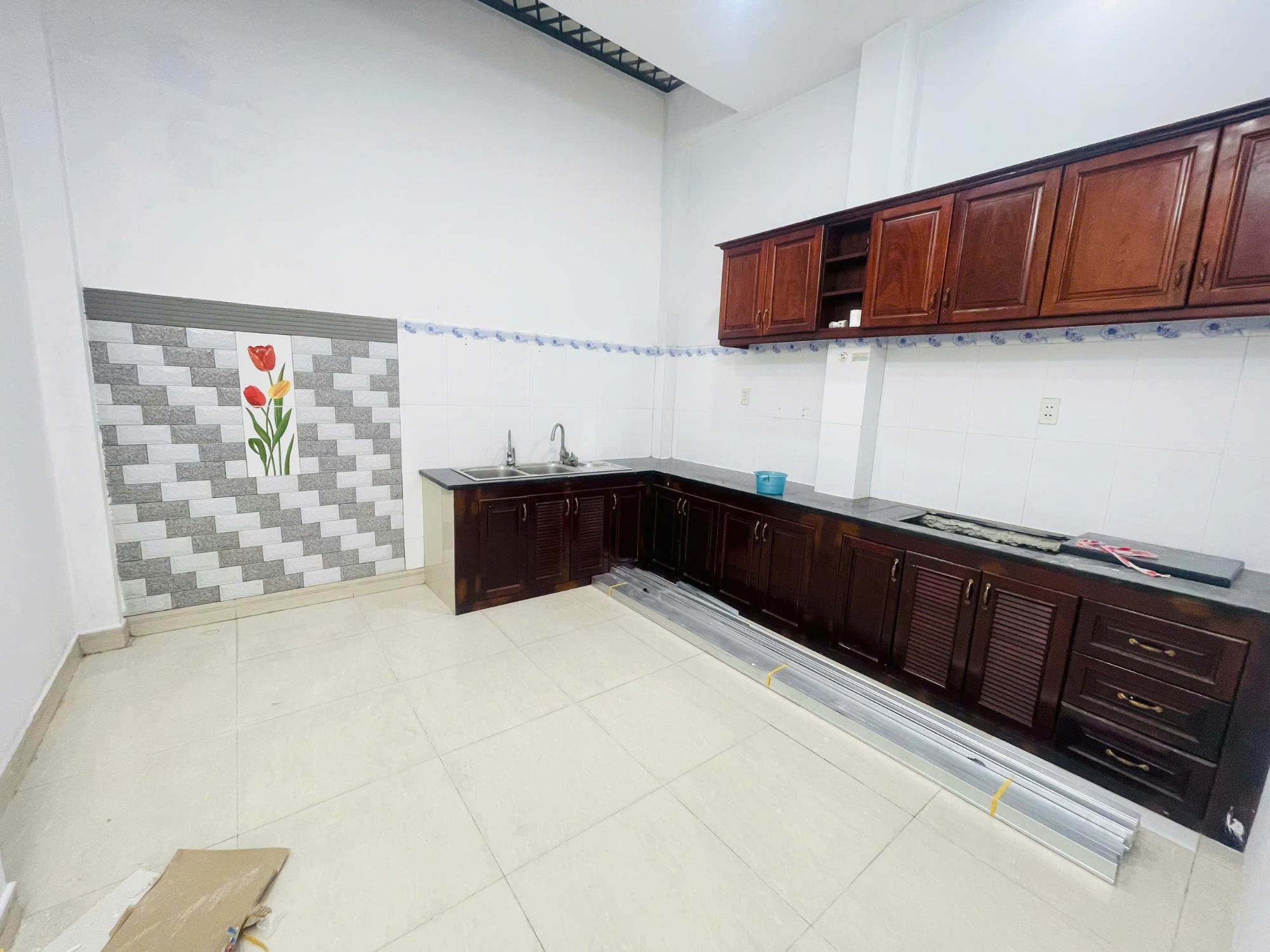 373/1/112 THỐNG NHẤT