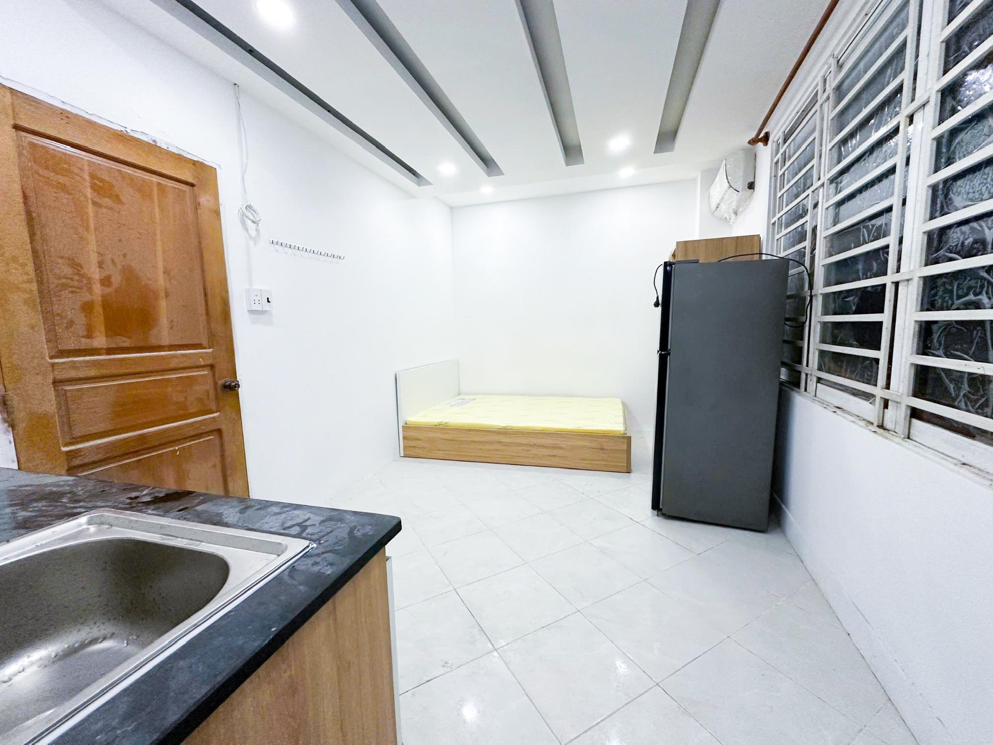 9 NGUYỄN THIỆN THUẬT