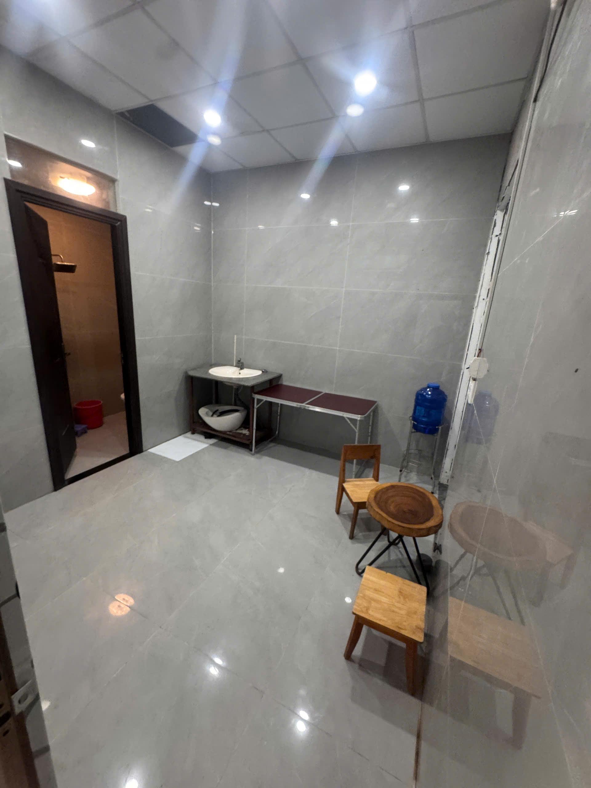 688/145 TÂN KỲ TÂN QUÝ