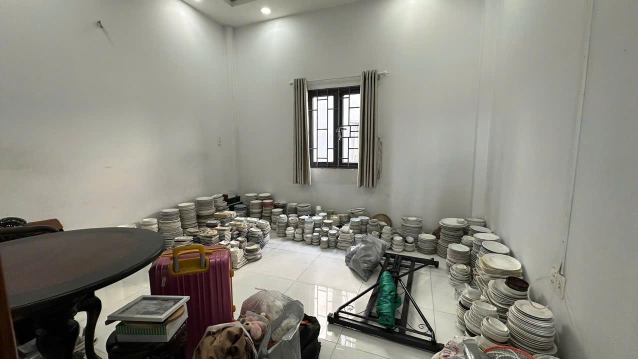 150/13 NGUYỄN HỮU DẬT