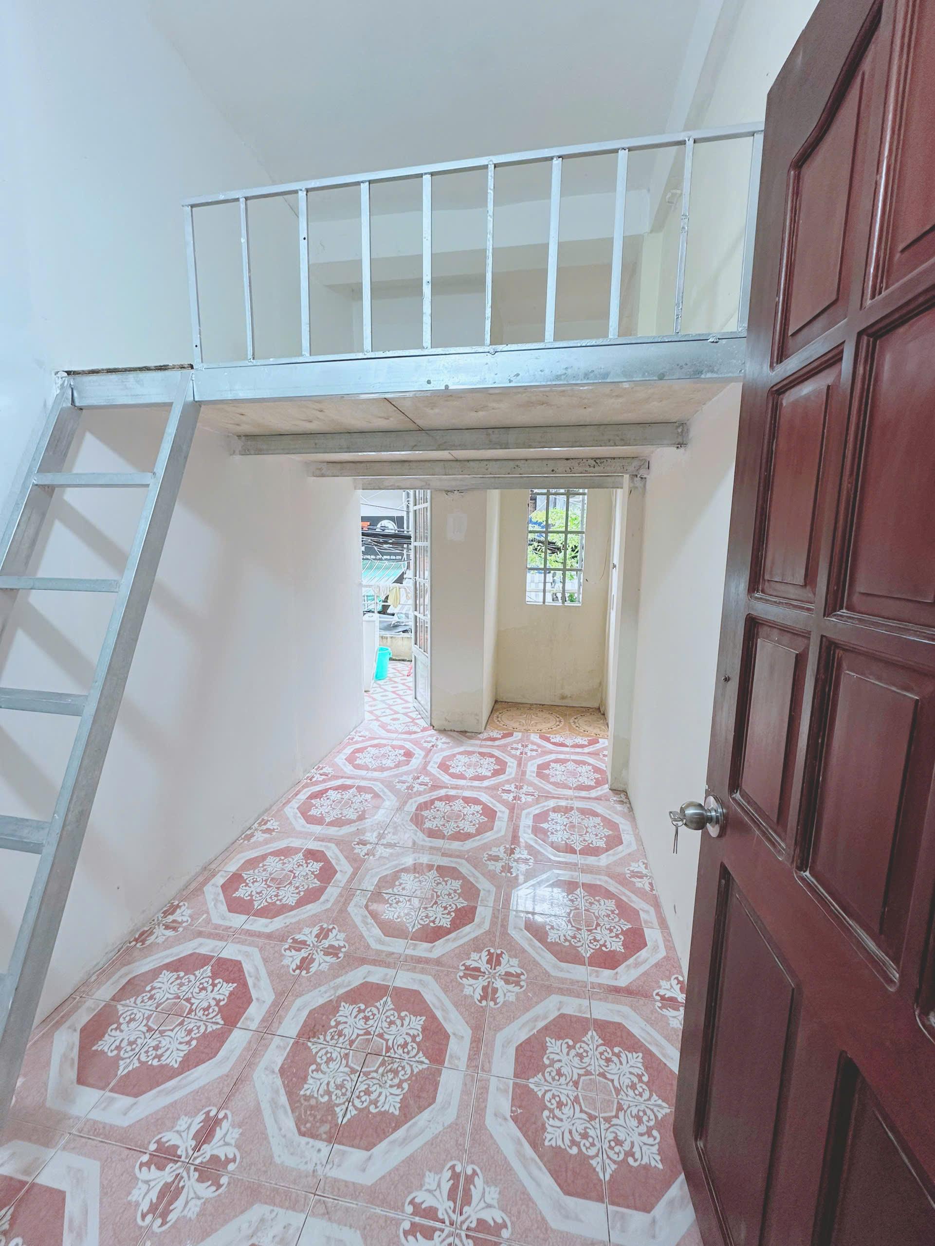 18/B6 NGUYỄN VĂN THƯƠNG