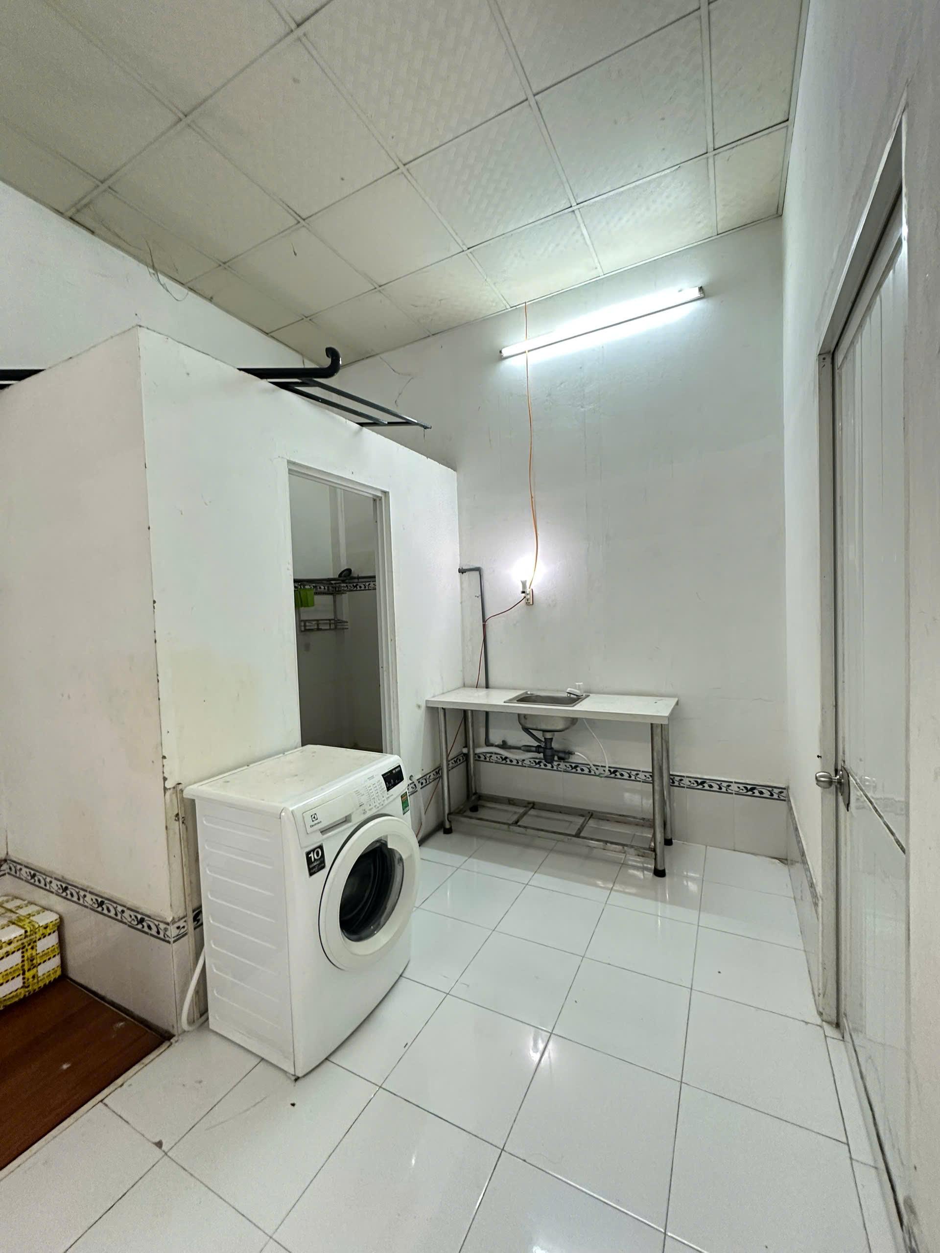 Hình ảnh phòng 8