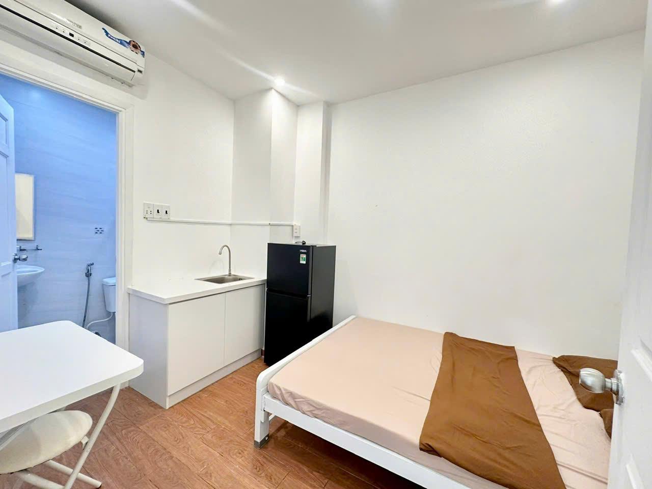 302/9 HAI BÀ TRƯNG