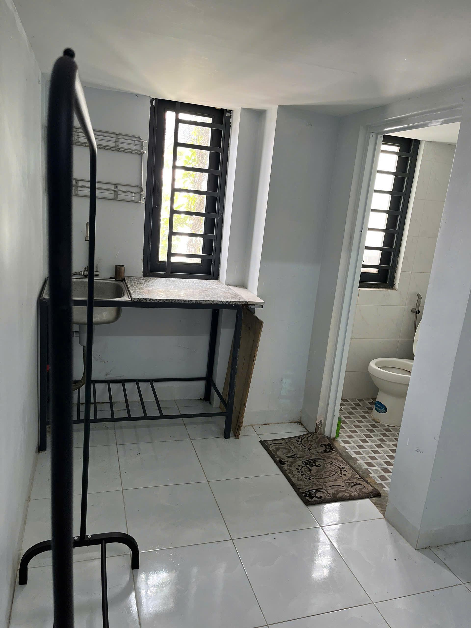 1135/25 HUỲNH TẤN PHÁT