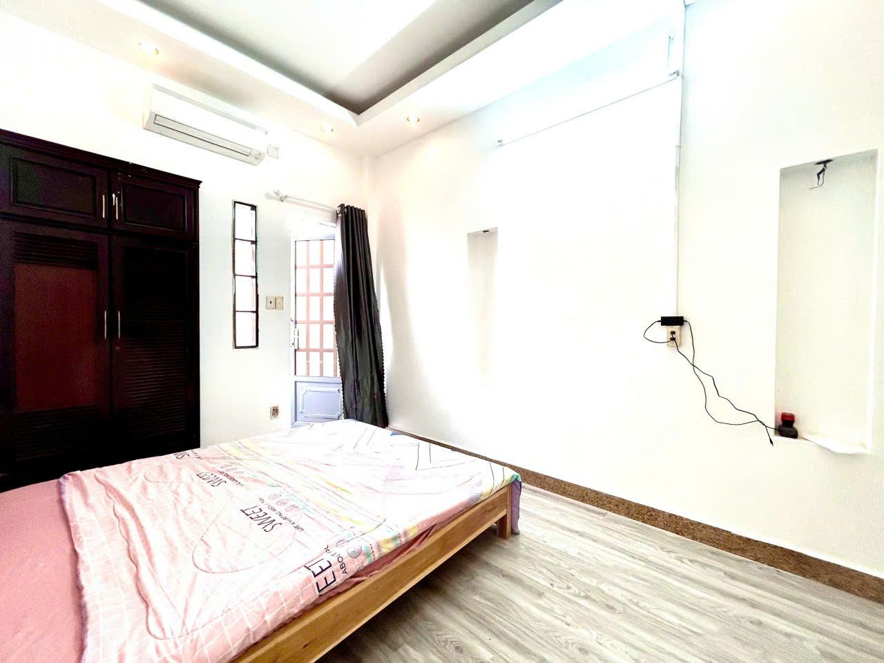 453/129 LÊ VĂN SỸ