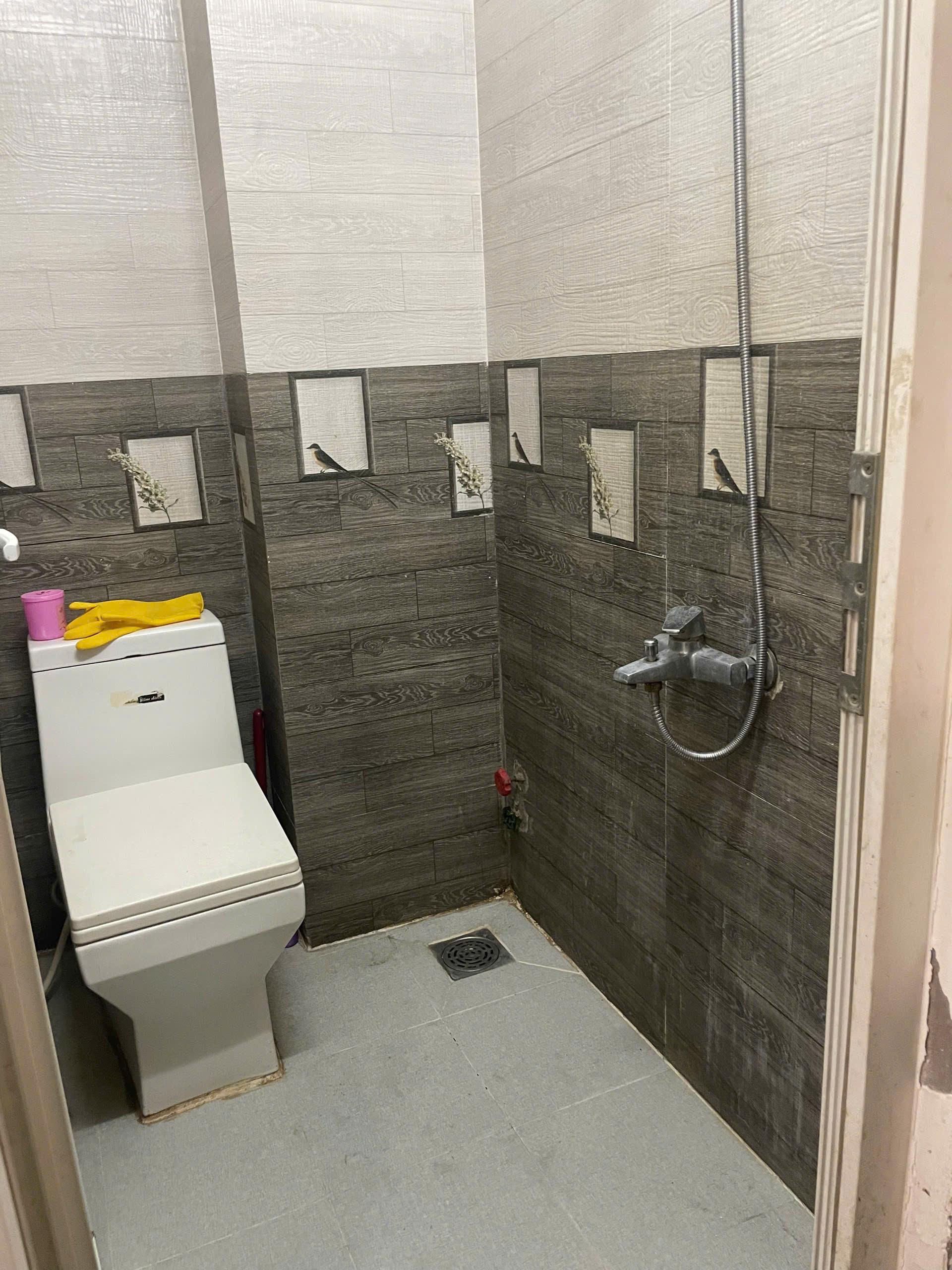 161B/23 LẠC LONG QUÂN