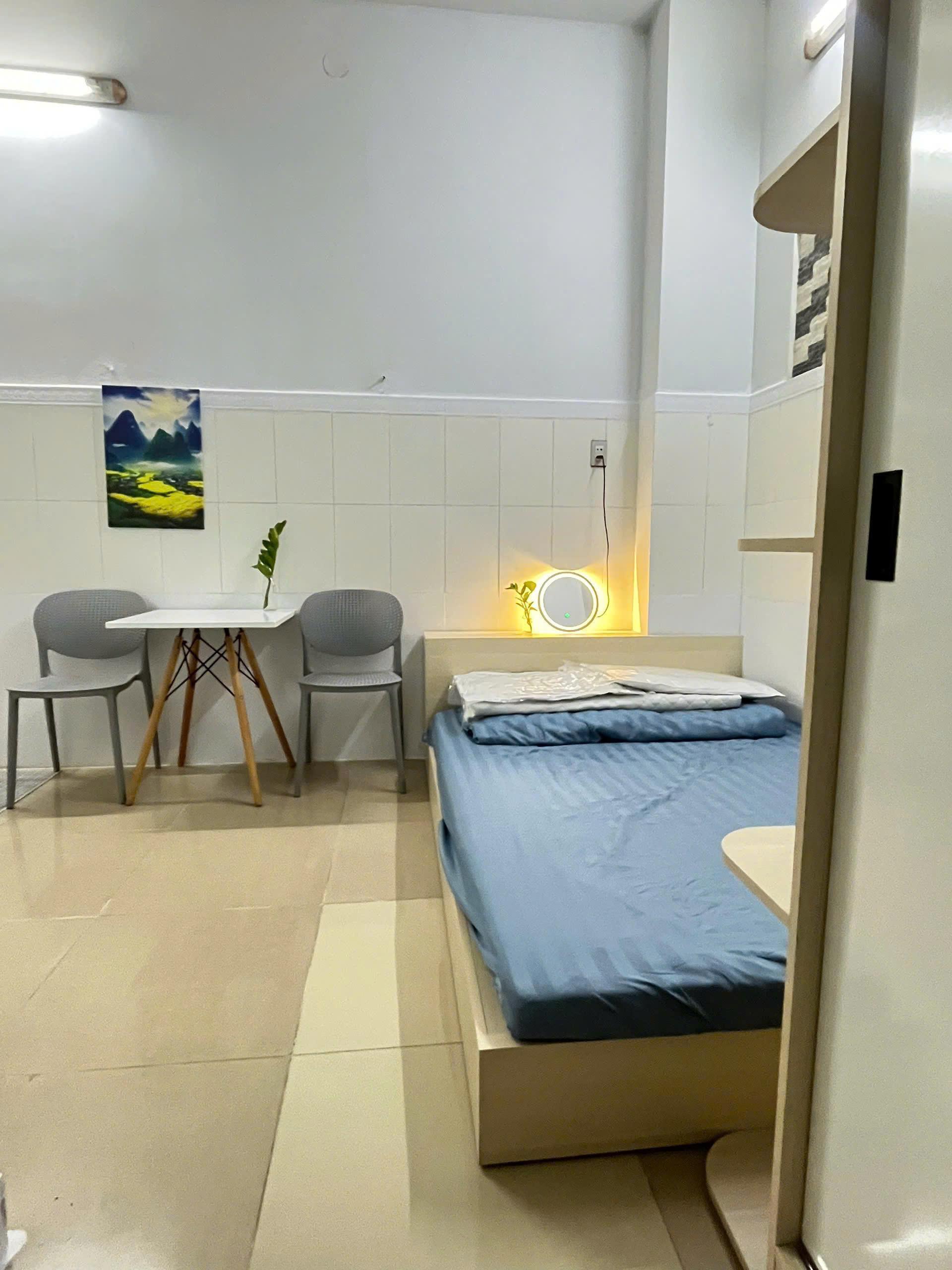 486/11/15 PHAN XÍCH LONG