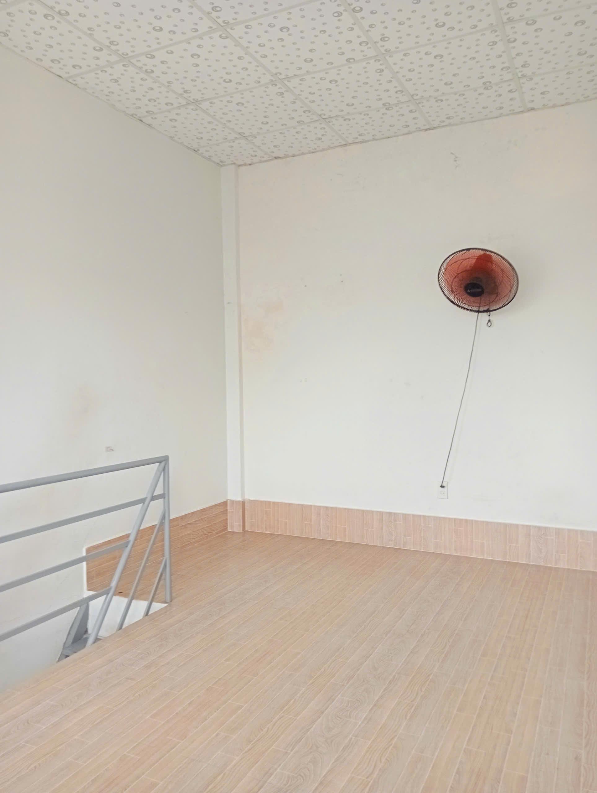 NHÀ TRỌ SINH VIÊN TRÚC QUỲNH