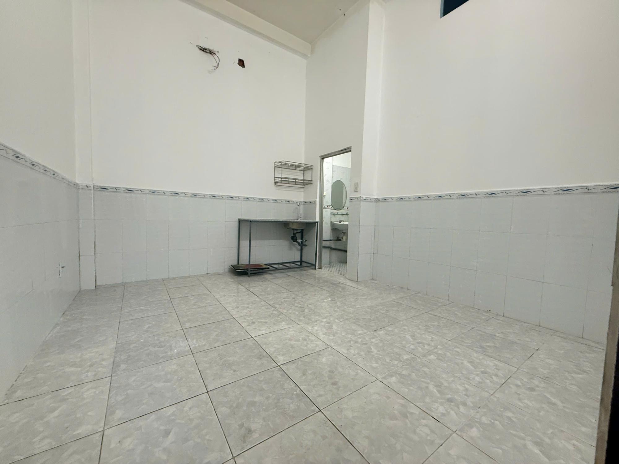 38/3 TÂN THỚI NHẤT 7