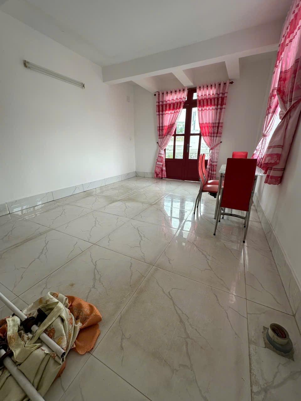 Hình ảnh phòng 2