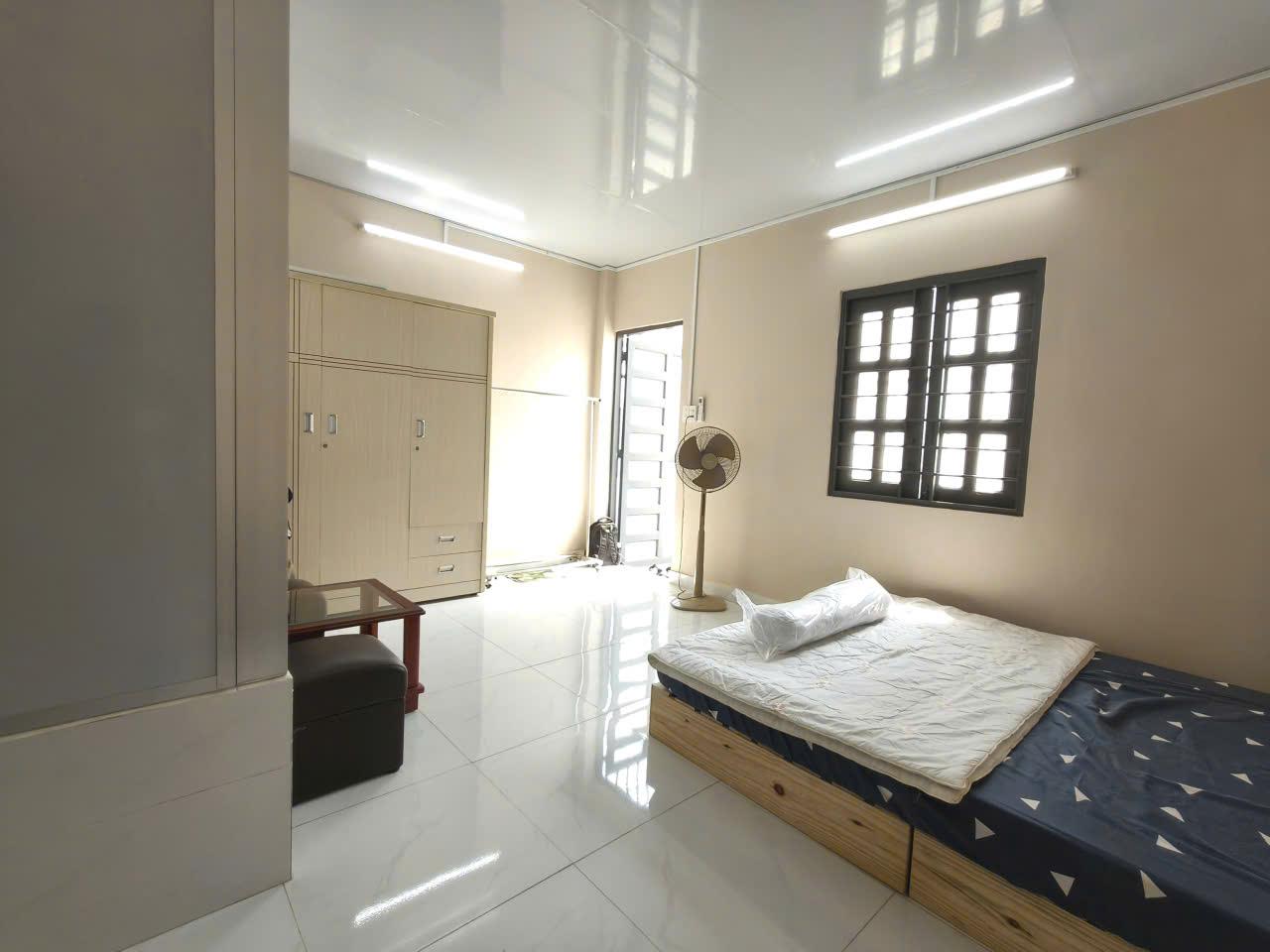 656/29/16 QUANG TRUNG