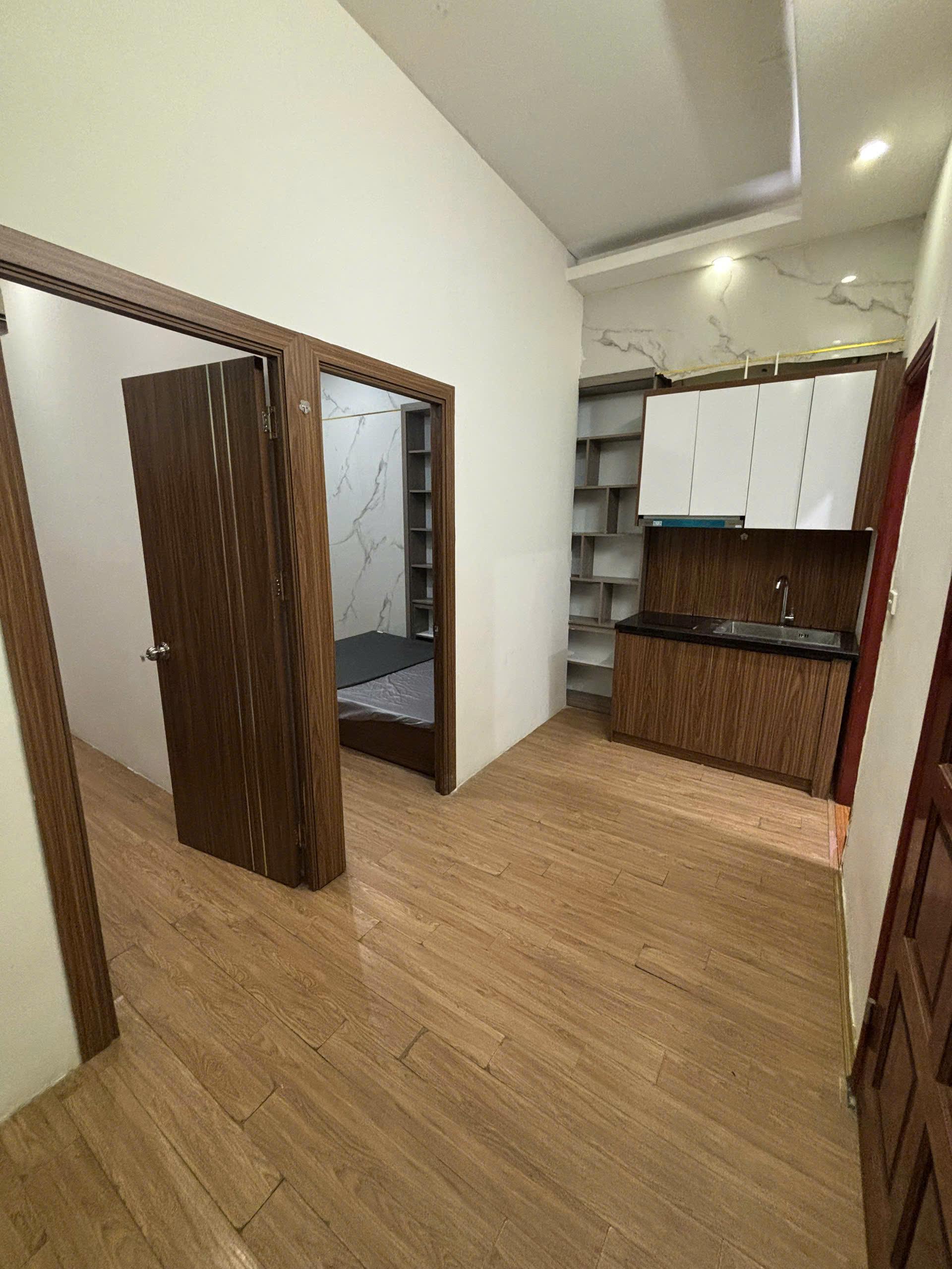 8 NGÕ 191 PHẠM VĂN ĐỒNG