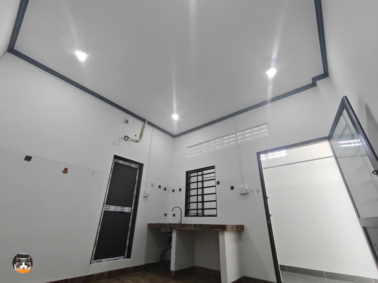 672/25 ĐƯỜNG 30/4