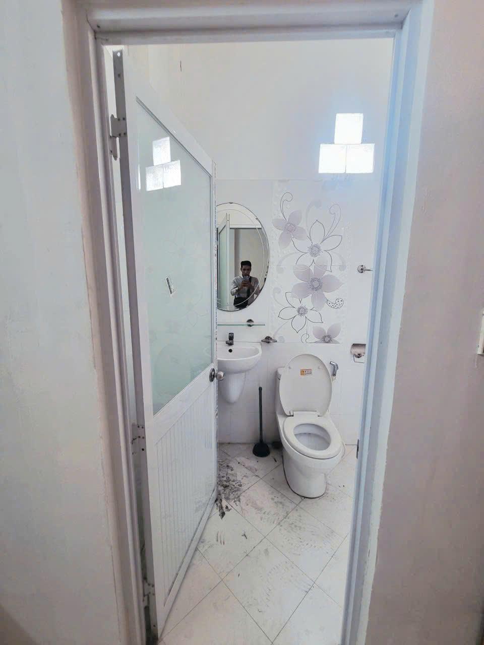 Hình ảnh phòng 8