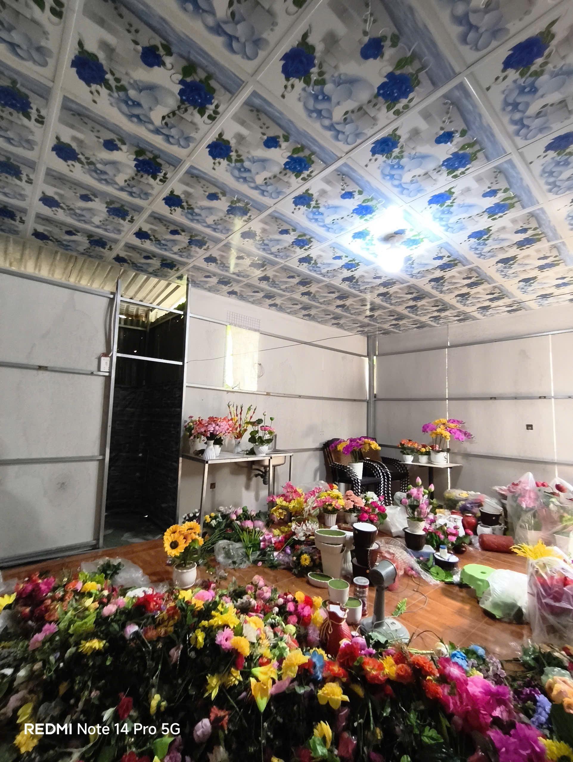 HẺM CHỢ TRẦN QUỐC TOẢN