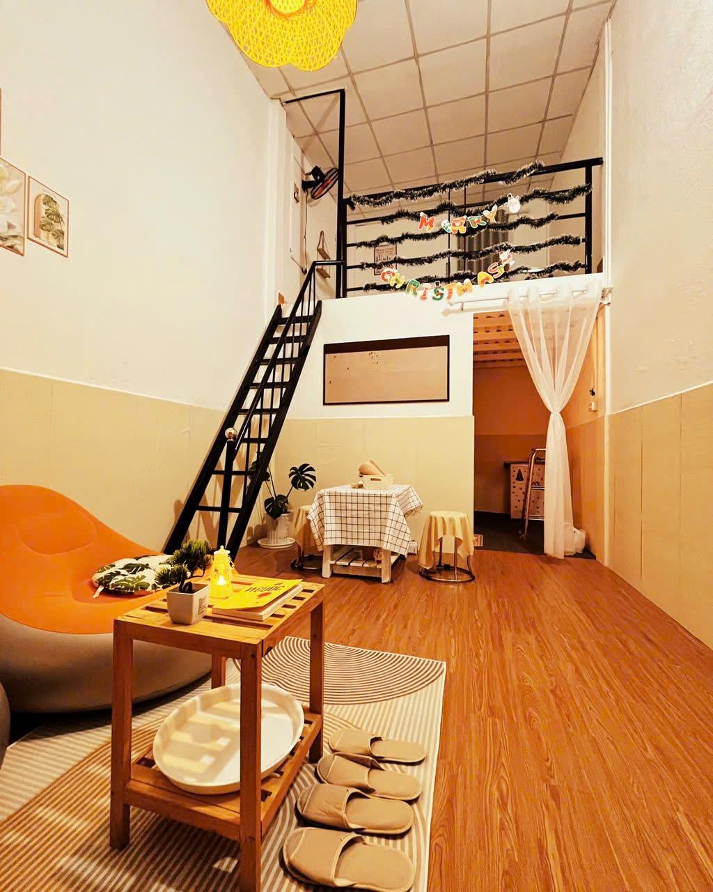 HẺM 120 - HOÀNG QUỐC VIỆT