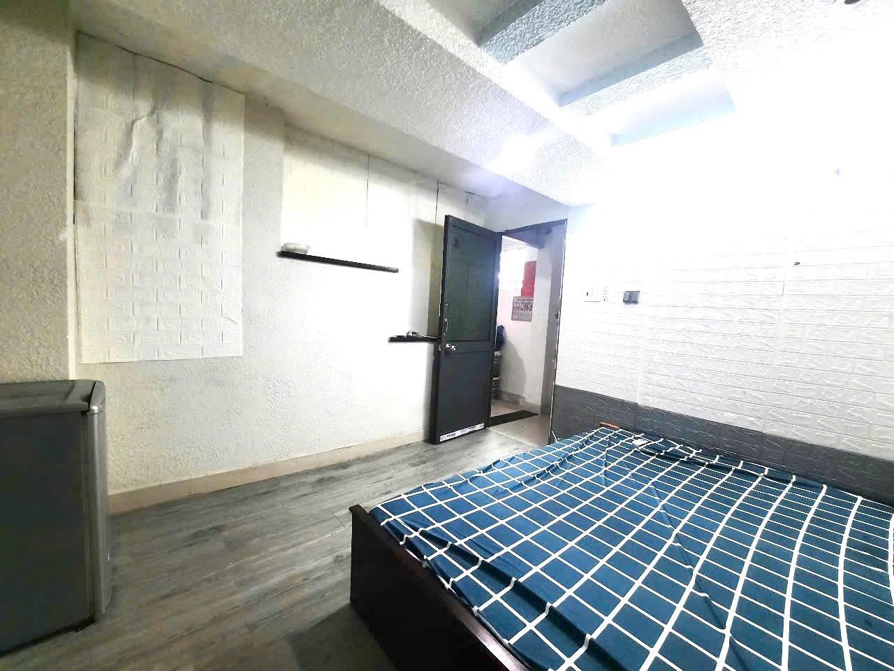 213/36/18 LÊ VÂN KHƯƠNG