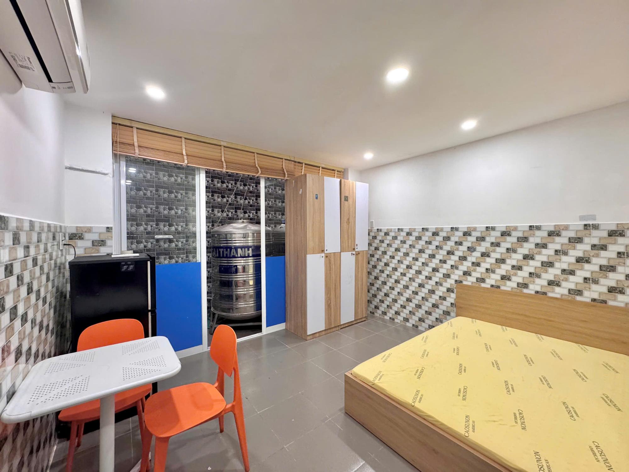 284/32 LÊ VĂN SỸ