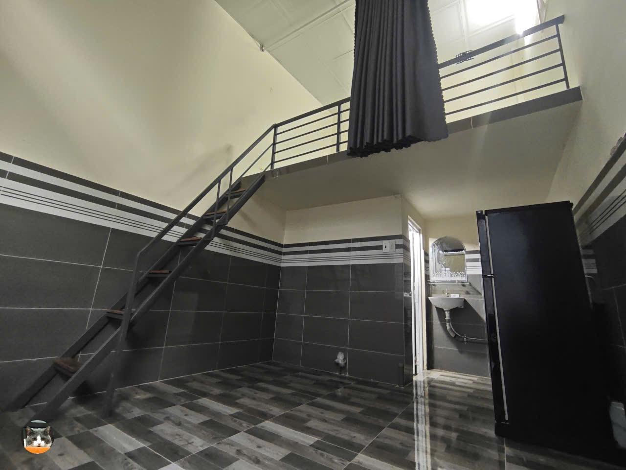 TRỌ CHỊ OANH HẺM 51