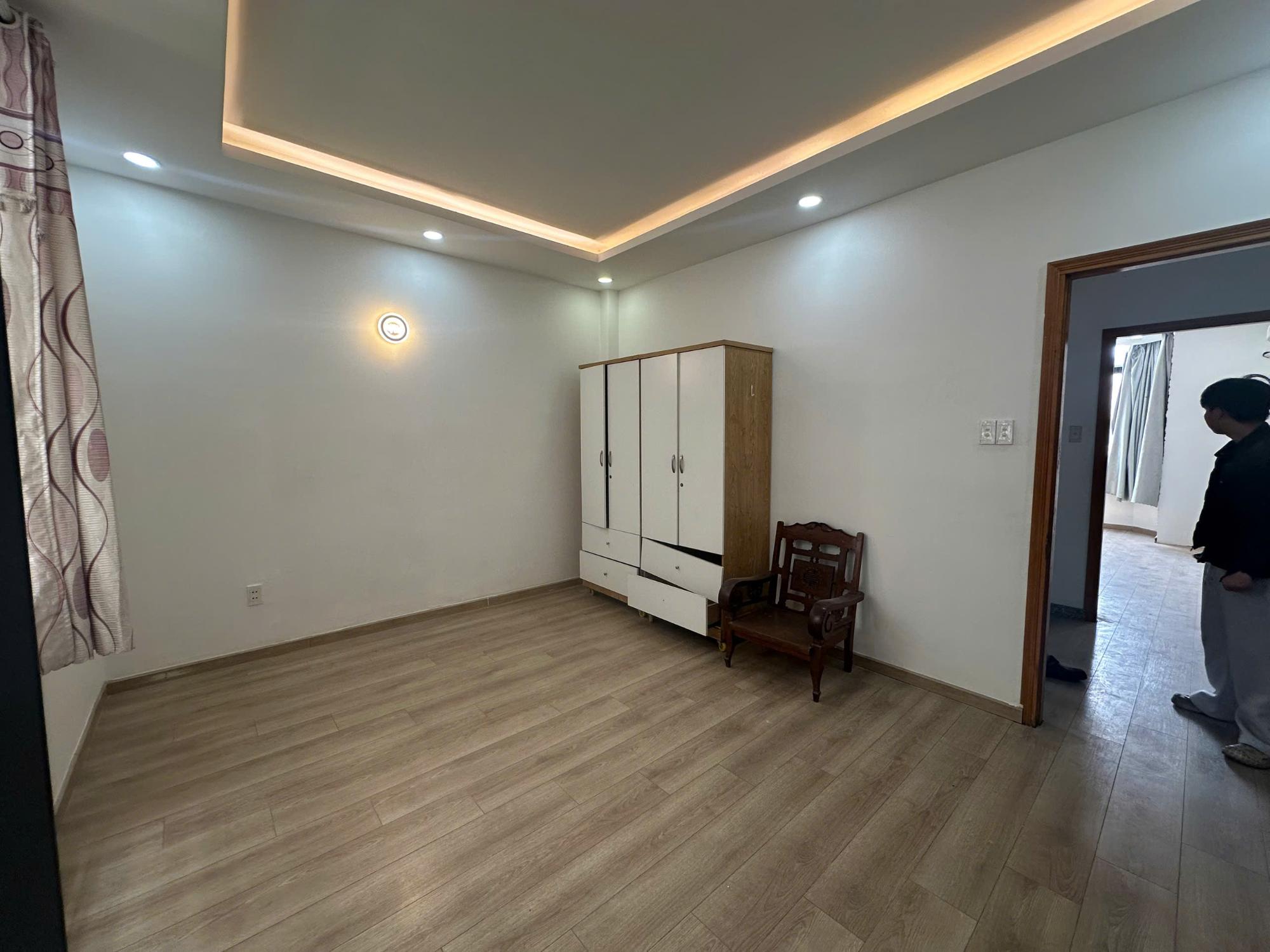 Hình ảnh phòng 8