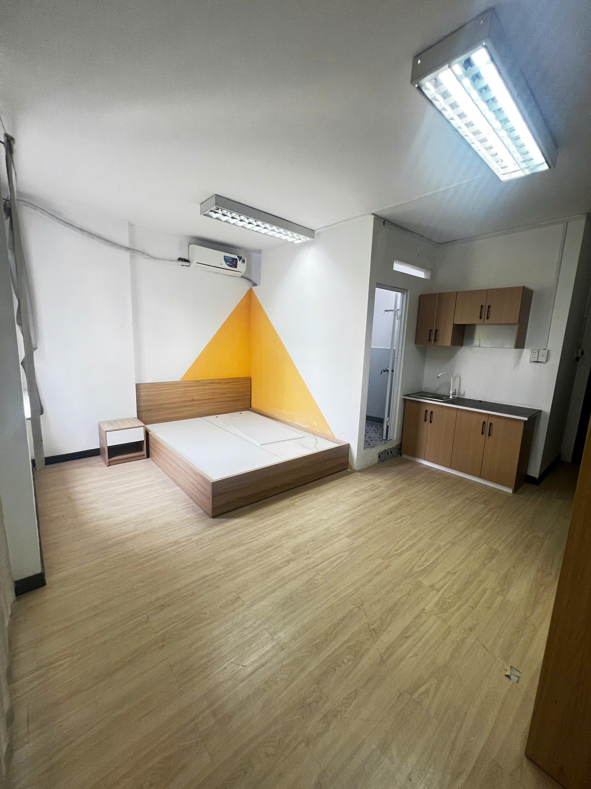 96/108 ĐẶNG THÙY TRÂM