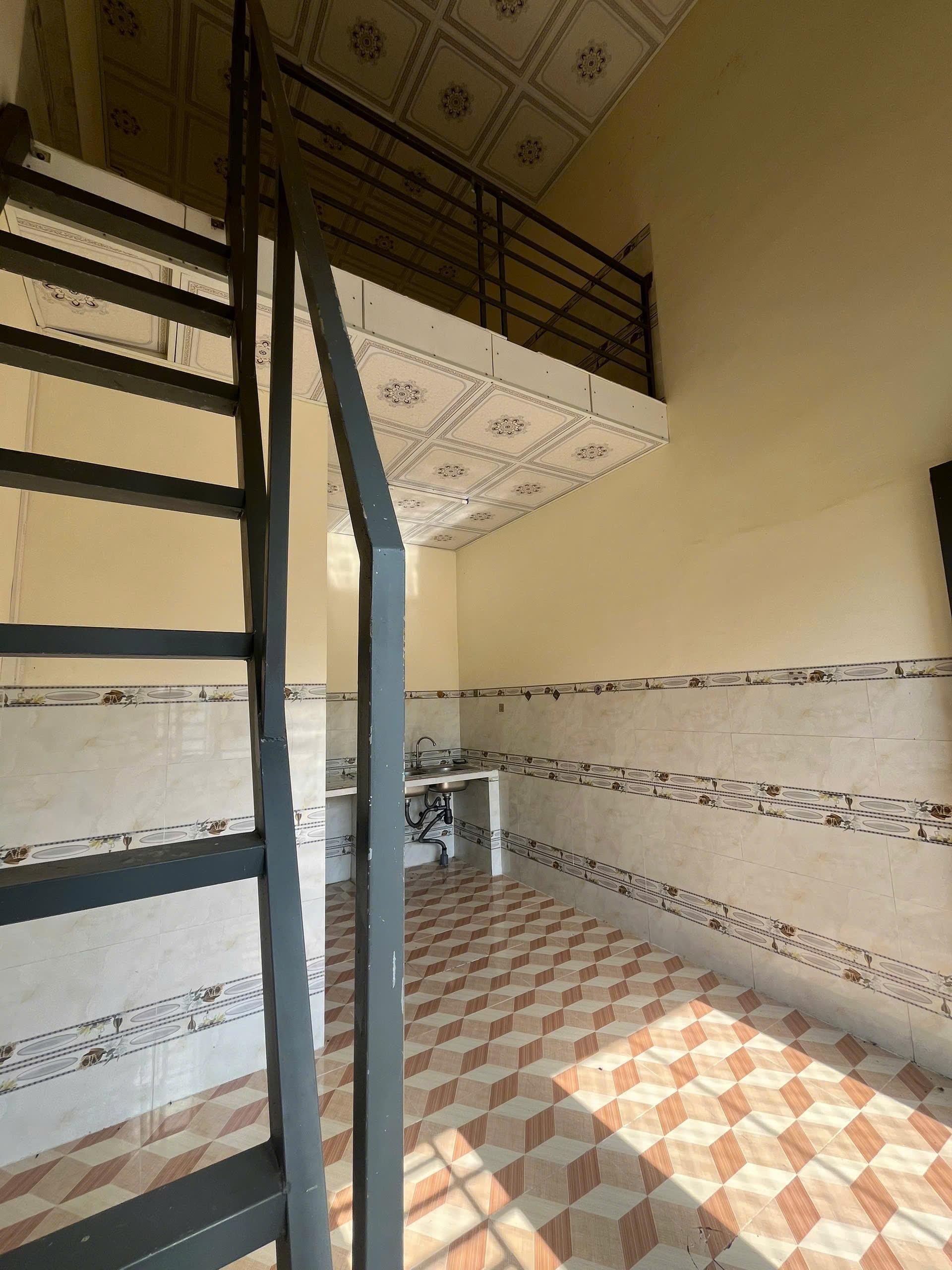 DT923 - NHÀ TRỌ BẢO NGỌC DNC