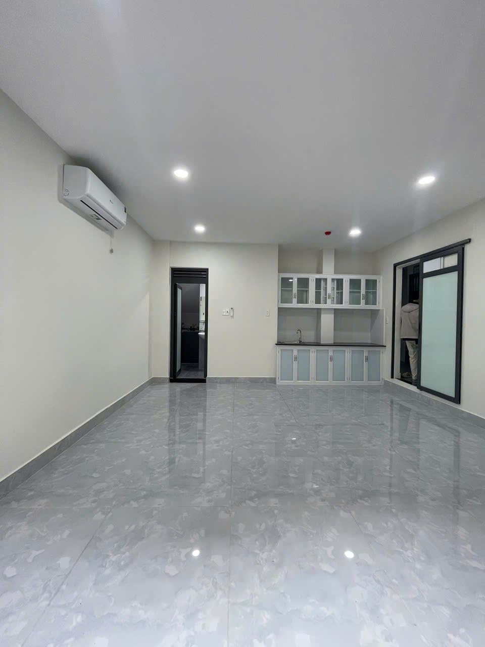 27/7 NGUYỄN THỊ THẬP