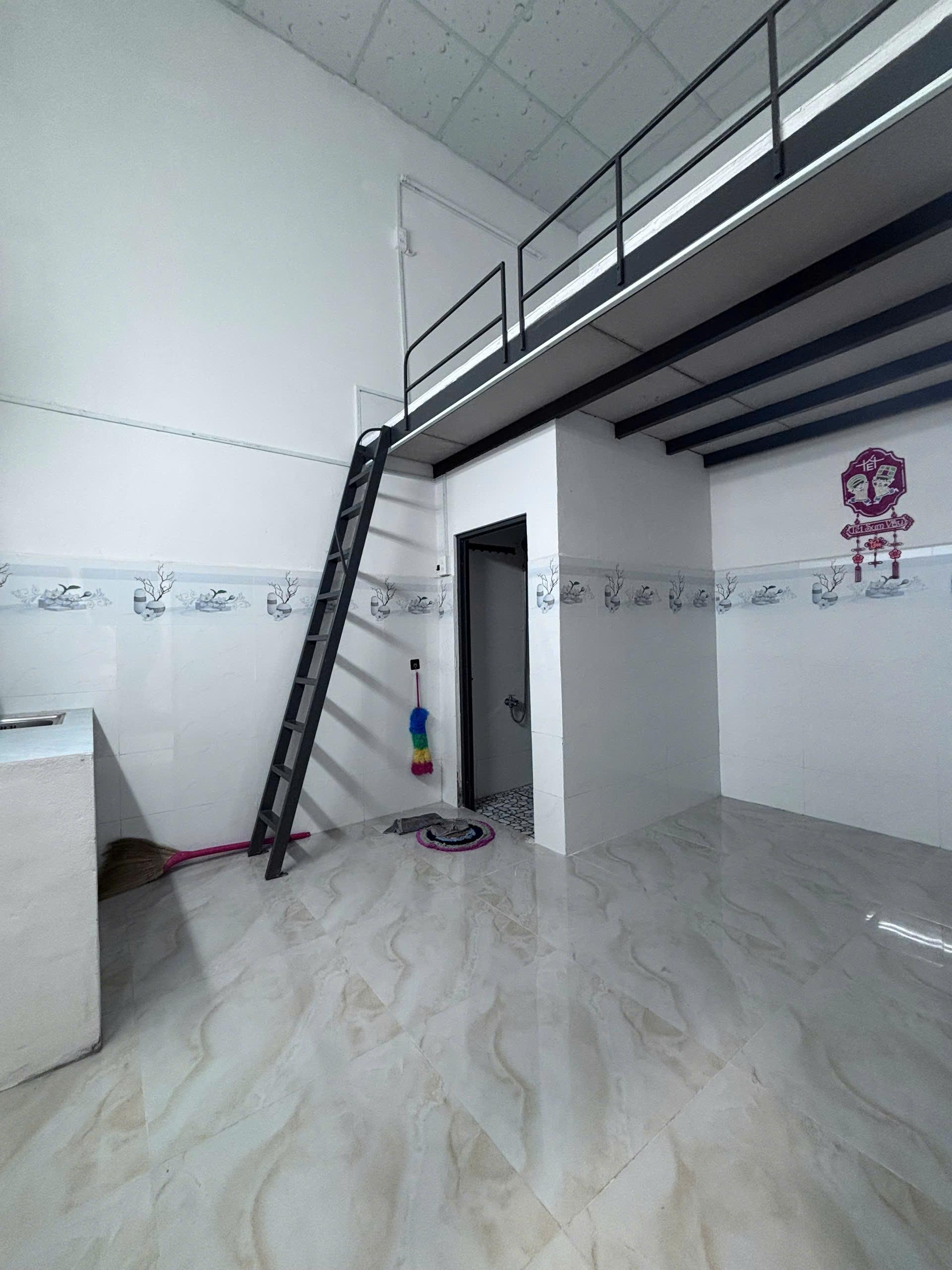 TRỌ HẺM 22 TRẦN HOÀNG NA